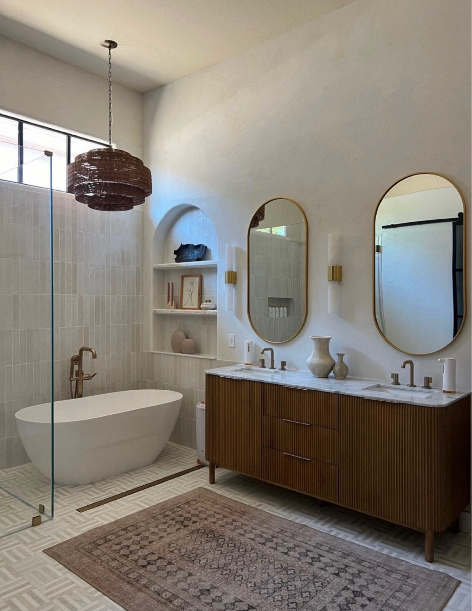 Bathroom finds 
Bathroom decor 

#LTKHome