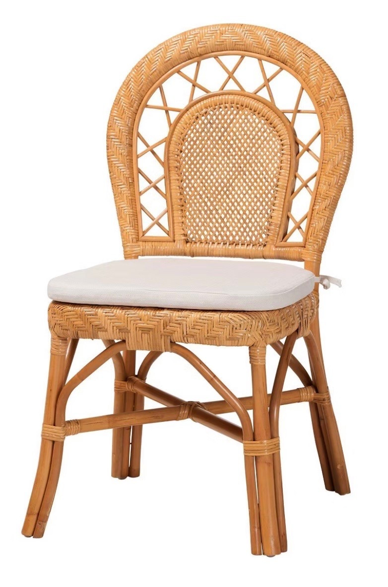 Love this rattan target chair for summer style

#LTKHome #LTKSeasonal #LTKSaleAlert