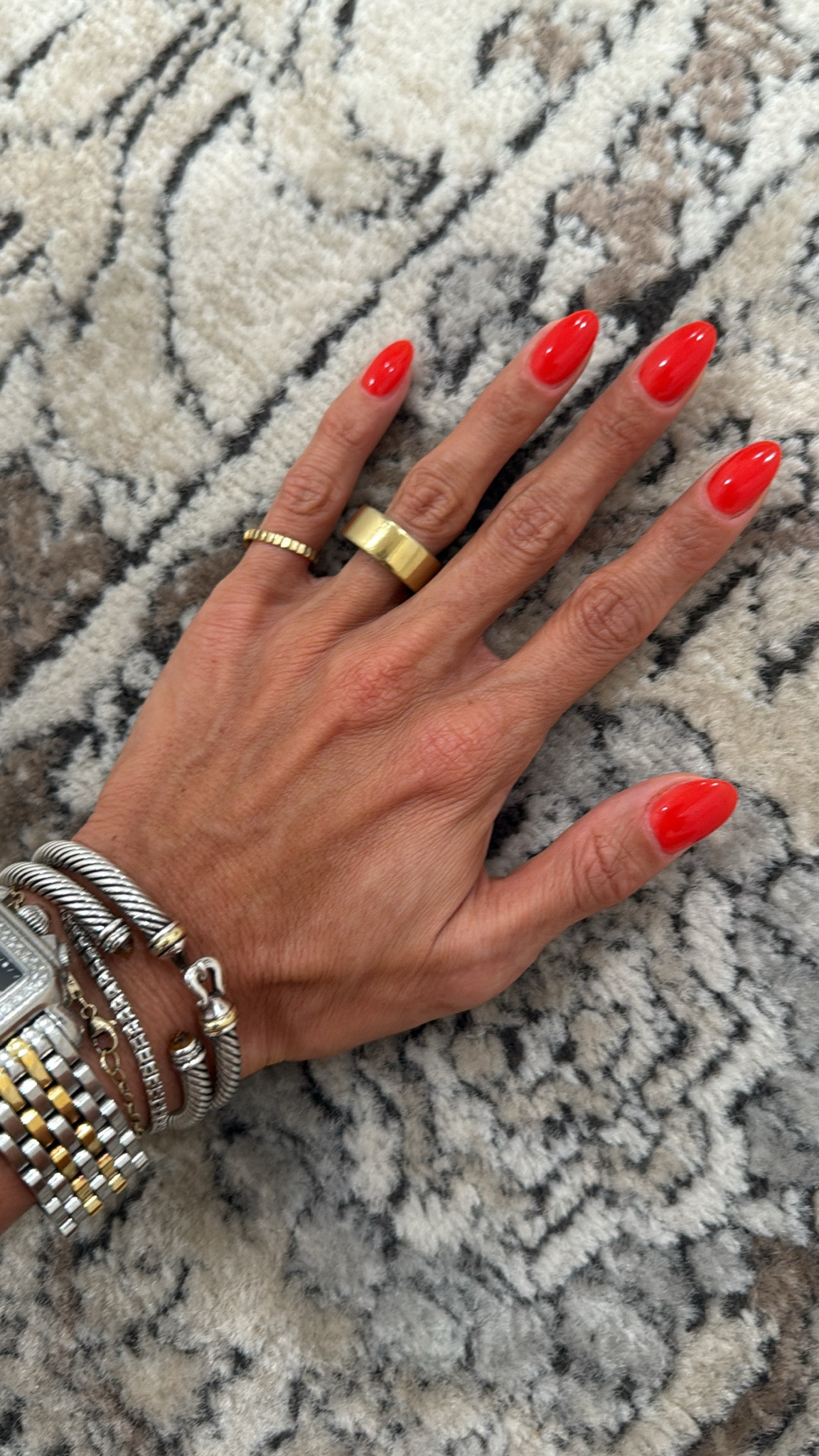 Love my Oura ring tracks everything

#LTKmorningroutine #LTKSaleAlert #LTKPetite
