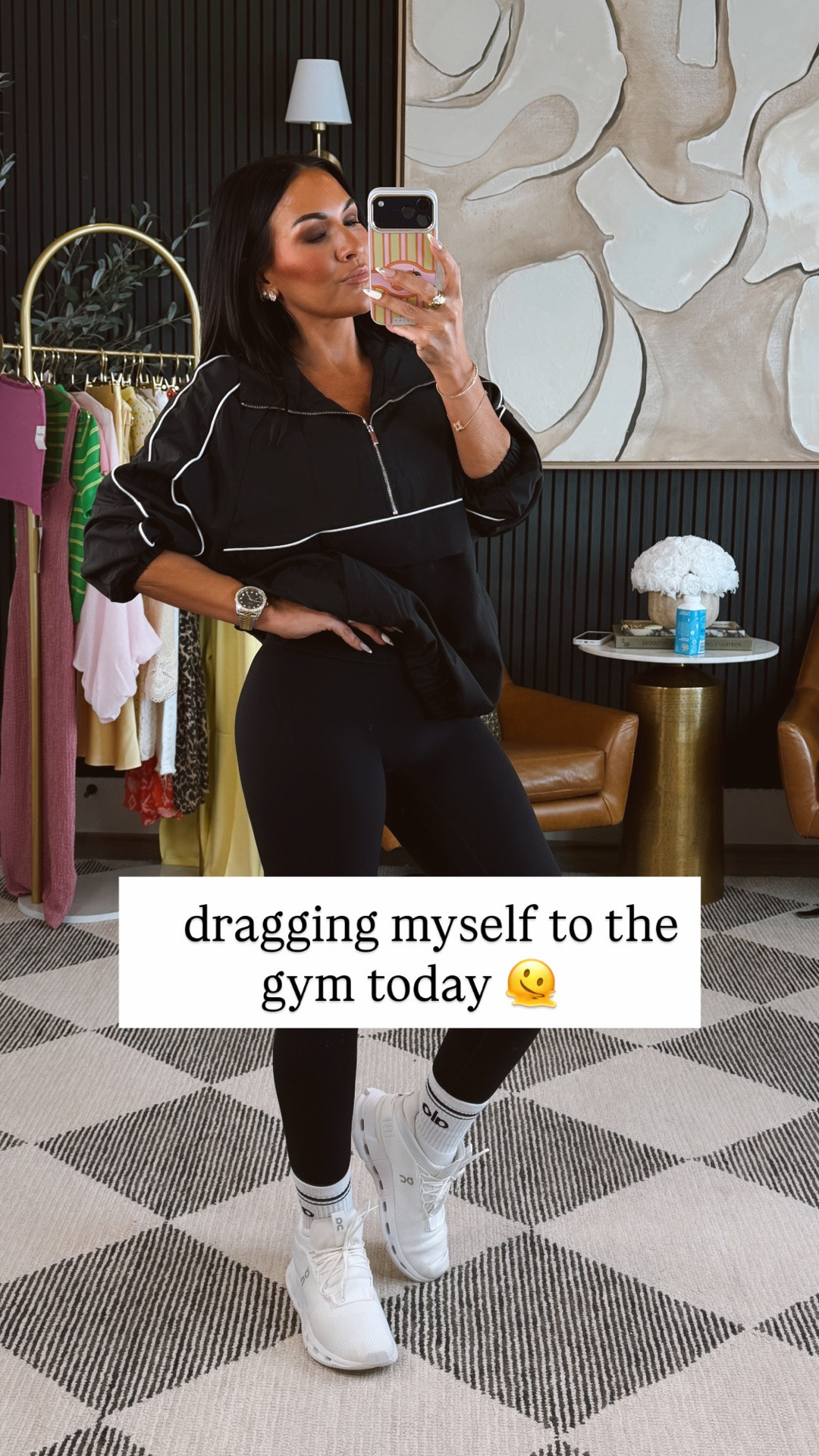 Babes… if there was an Olympic sport for avoiding workouts because allergies are trying to take me out… I’d have gold 🫠🤧

But here we are. Hair done, cute workout fit on, and forcing myself to move my body anyway because apparently accountability is a thing 🙃

Not saying this workout is going to be impressive… but at least I showed up 😂

Wearing a size small  
5’2” • 130 lbs • 34DD • 25” waist


#PetiteFashion #Over40Style #WorkoutStyle #AmazonFashion #GymOOTD