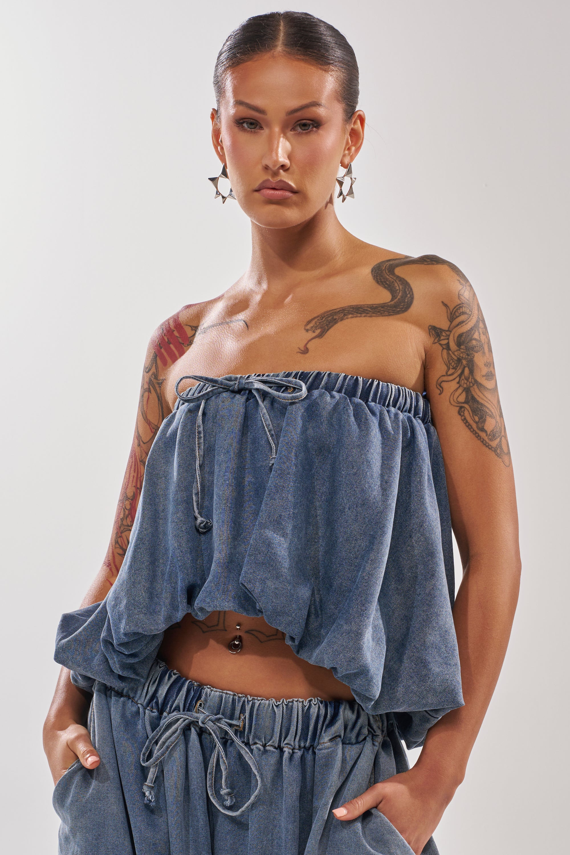 DENIM FOR DAYS TUBE TOP | AKIRA