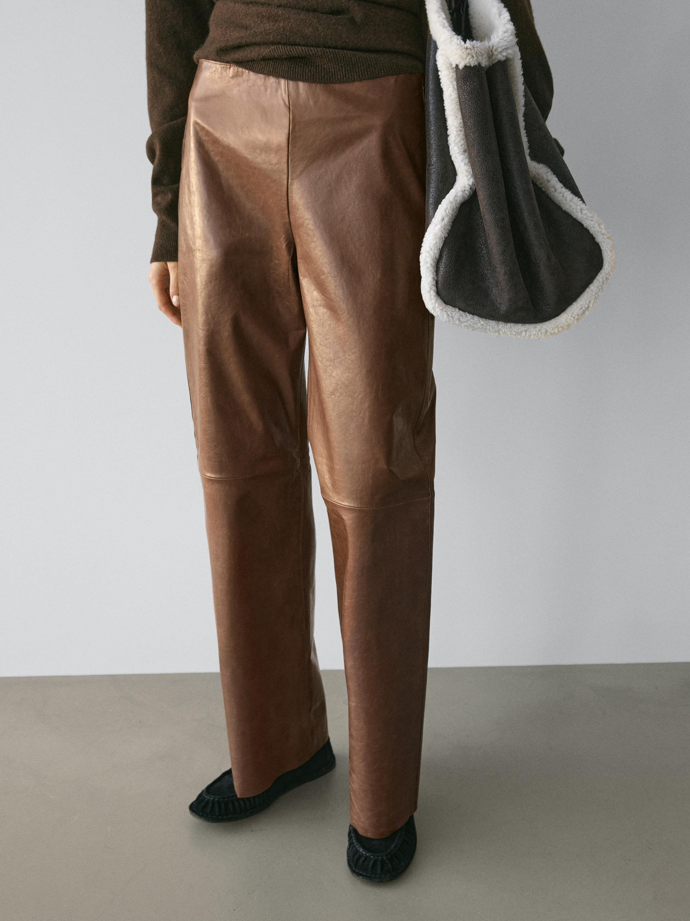 Shiny nappa leather trousers | Massimo Dutti UK