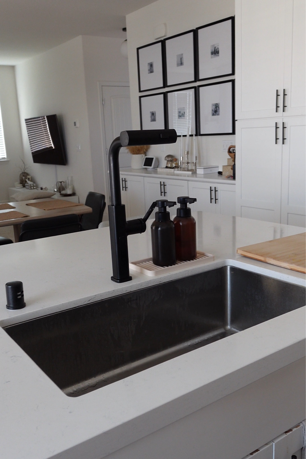 Love this faucet and sink setup!

#LTKHome