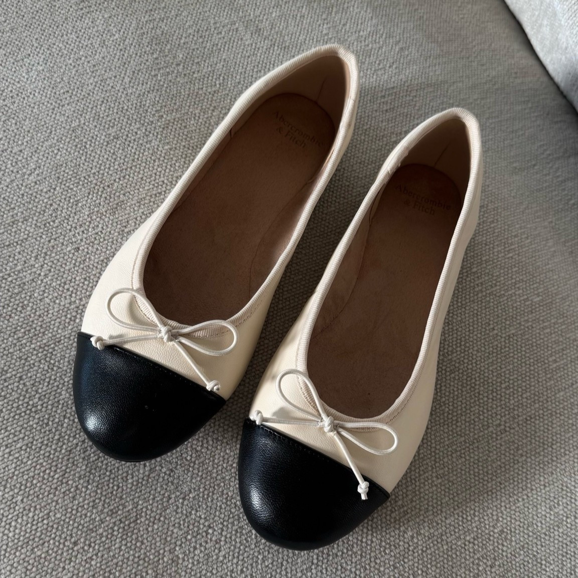 Leather flats from Abercrombie!

#LTKootd #LTKSaleAlert #LTKWorkwear