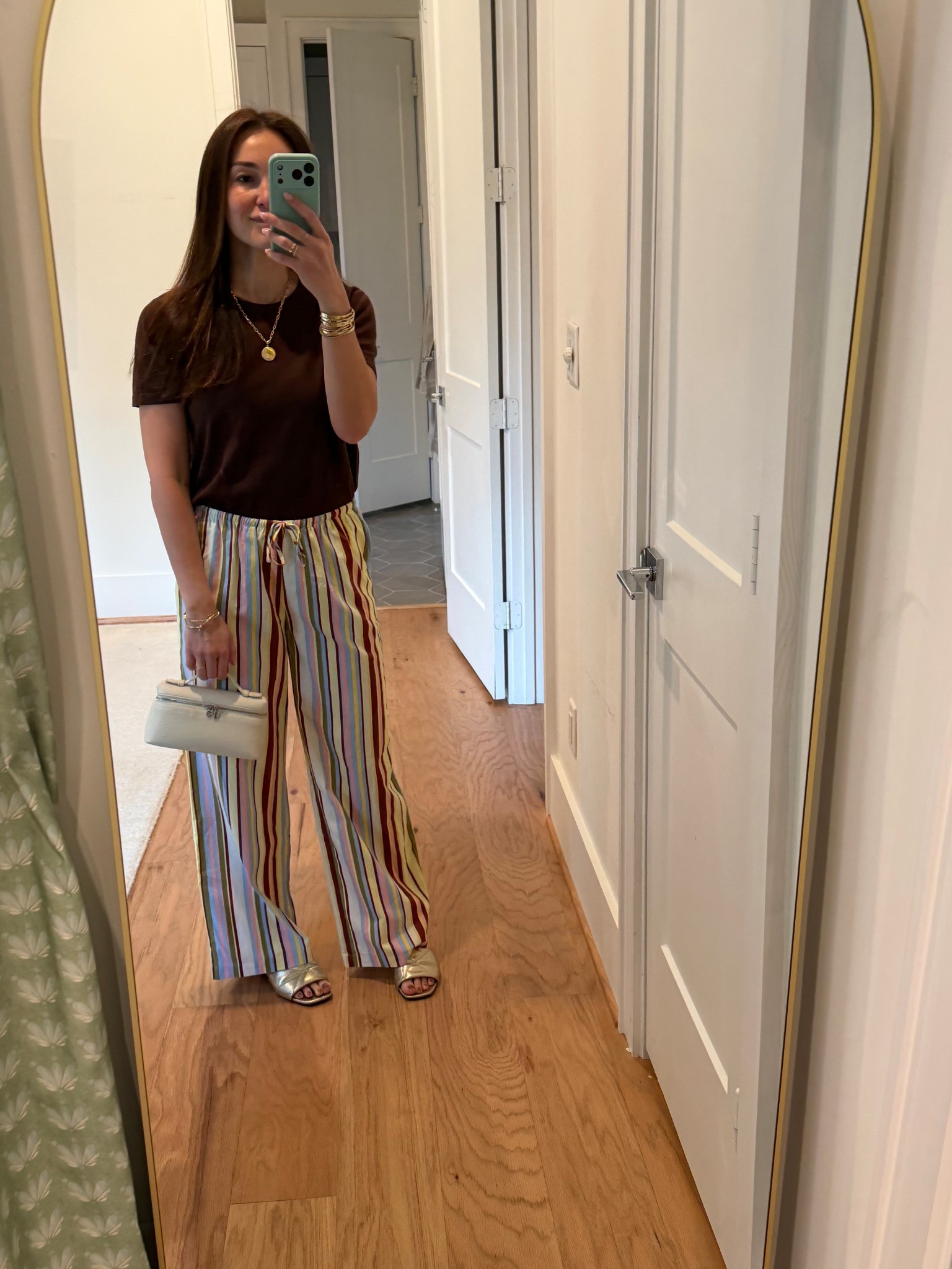 Elevate these $12 pants with me for an easy, everyday look 🤎

#LTKSpringSale #LTKgrwm #LTKootd