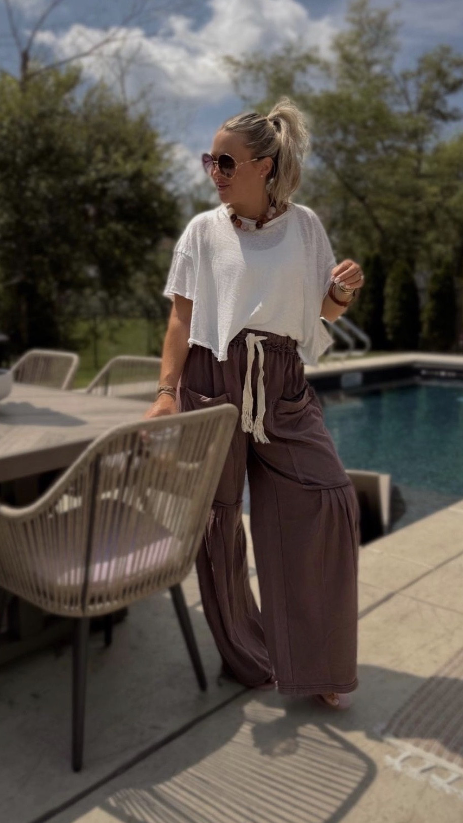 Oh my get these Amazon gem of a pant! OBSESSED! I did medium bc I like my dryer lol! Lots of colors and can balloon the bottom!🤏🏼🤏🏼🤏🏼

Summer style. Summer outfit. Fall style. Fall outfit.

#LTKootd #LTKSeasonal