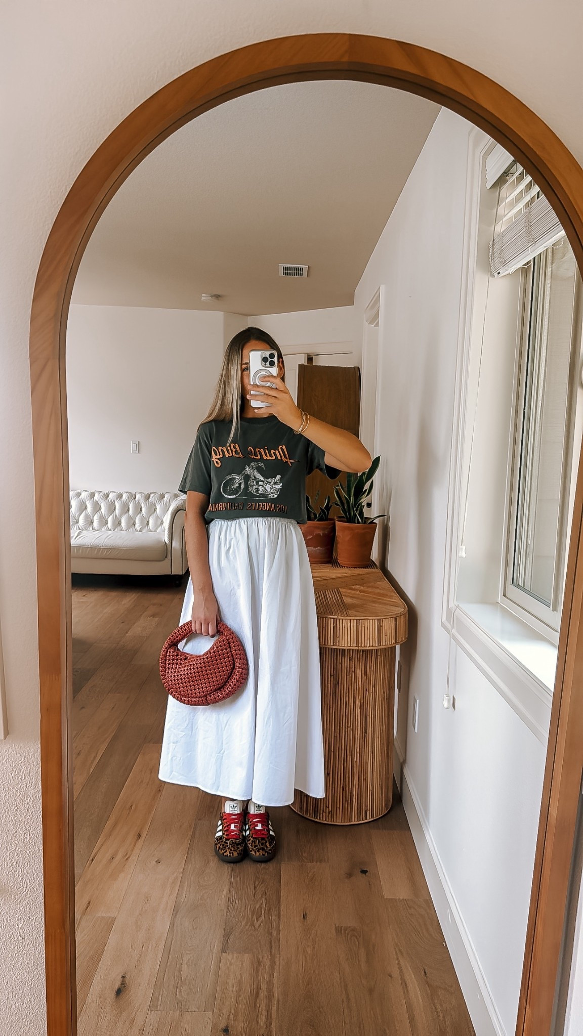 another day, another way to style my cheetah sambas 

🧡🧡🧡



#LTKStyleTip #LTKMidsize #LTKShoeCrush