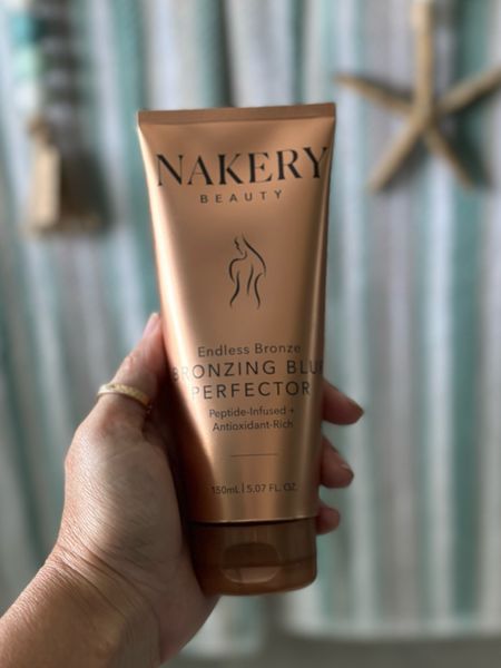 Nakery Beauty bronzing blurring lotion is perfect for summer time #nakerybakery  #sumlesstan #tan #blurringlotiom #bronzer #nakerybeauyy #selftanner #summerglow 

#LTKBeauty #LTKSeasonal #LTKStyleTip