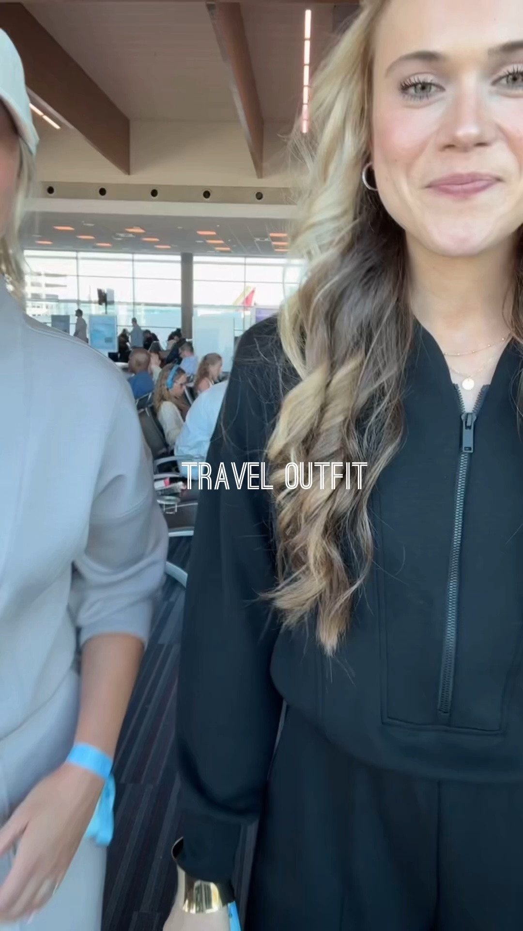 Travel outfit. Size small tall. Ltkcon ✈️ use code AE25 for 25% off

#LTKCon #LTKootd #LTKTravel