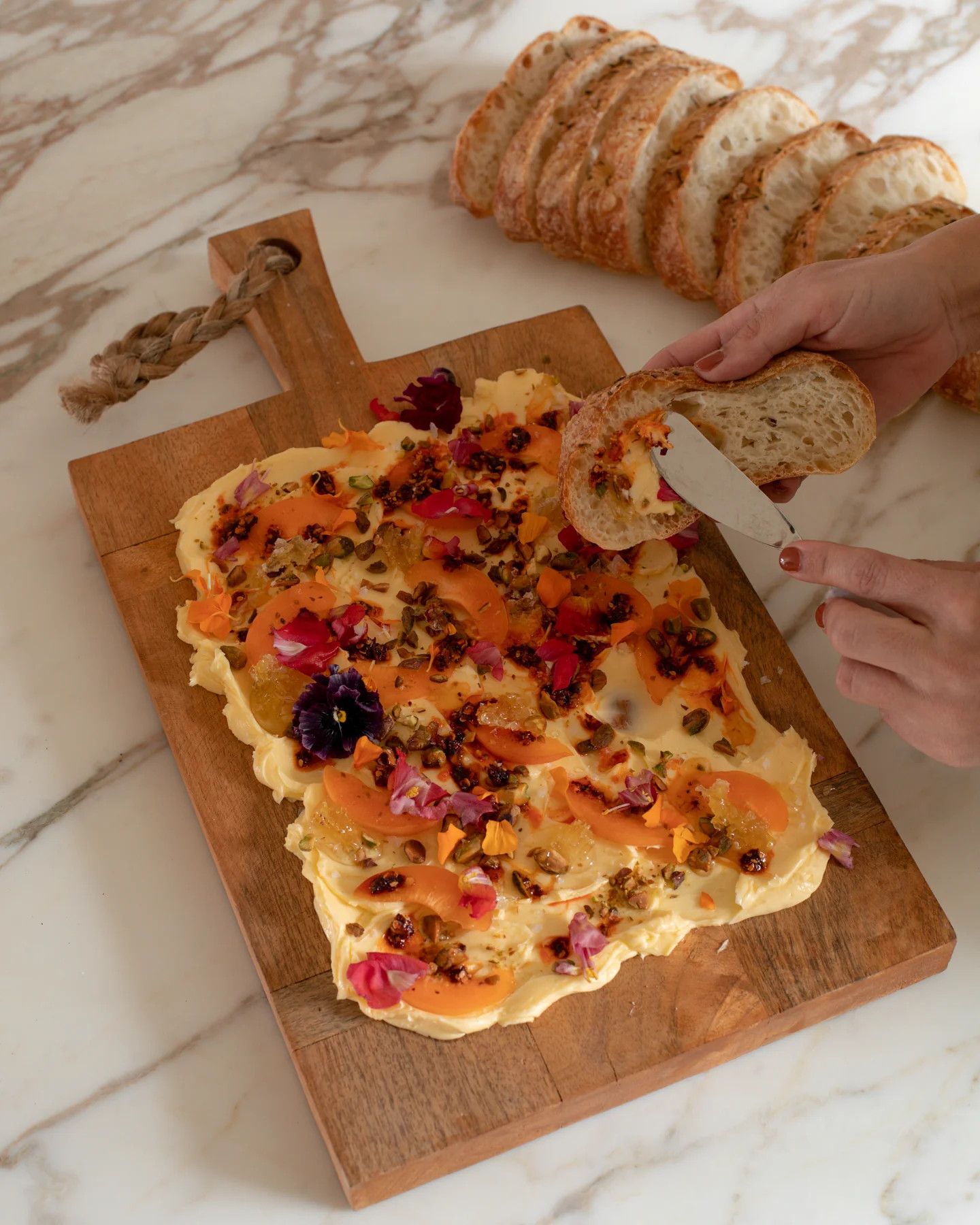 Loire Serving Board | The Vintage Rug Shop