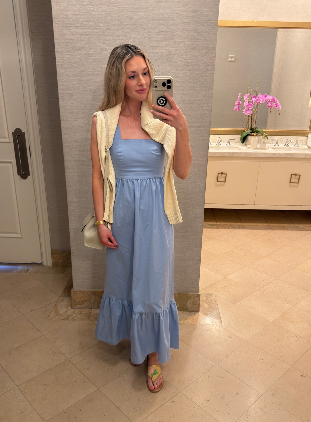 Get 50% off your first month of RTR membership. Use code RTR0244CF1392 at checkout. @renttherunway 
#rtrpartner #rtrmuse