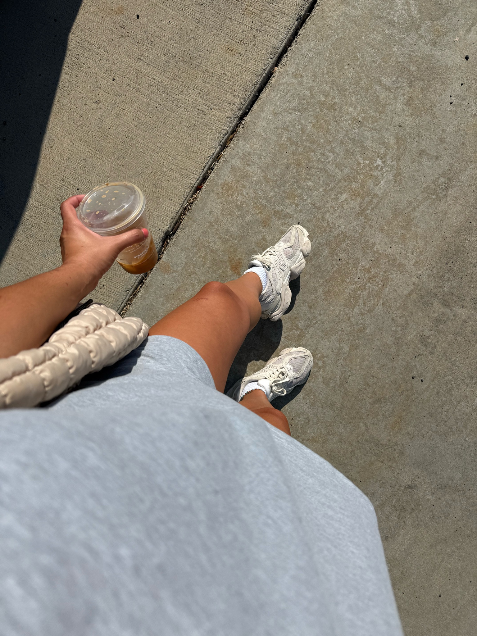 Comfy set from Amazon ✨

Amazon style 
Comfy style 
Casual style 
Free people 
Quilted carryall bag 
New balance shoes 
Fall style 

#LTKStyleTip #LTKSaleAlert #LTKShoeCrush