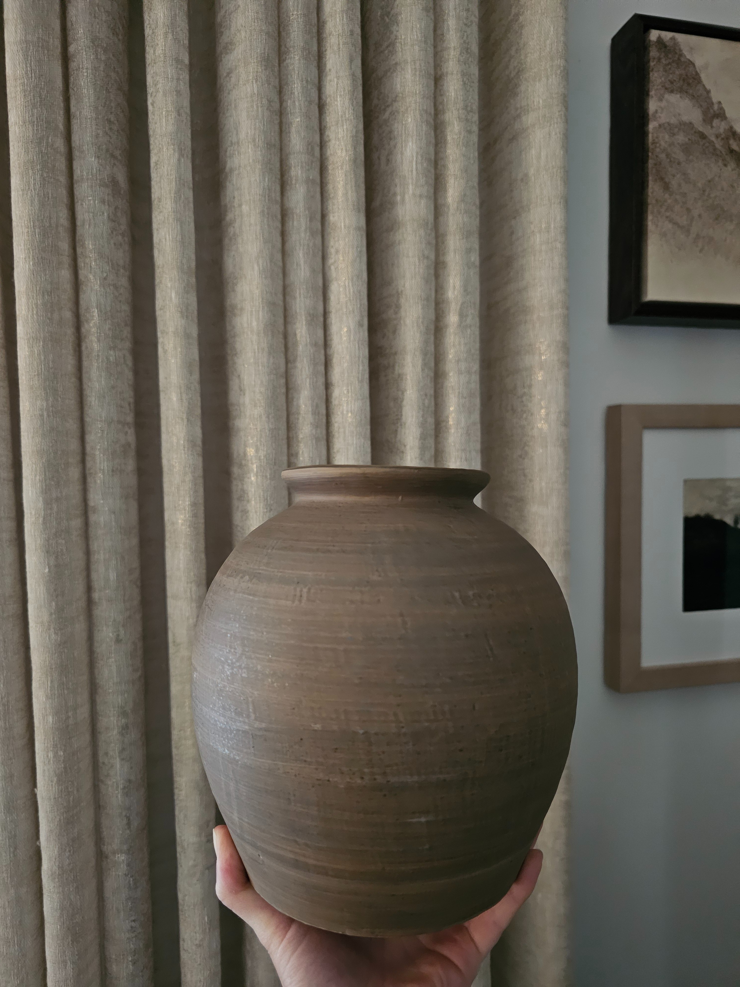 New target find 🤎#targetfinds #targethome #neutraldecor #interiorstyling #targetdecor #targetstyle #newattarget #newarrivals #newhomedecor #brownvase #browndecor #pottery #vase

#LTKHome #LTKFindsUnder50