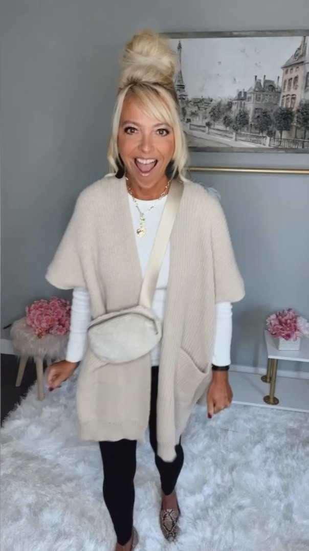 My most popular item this month! The one size fits all wrap from Walmart. I wore it again today. It would make a great #gift too #walmartfashion #LTKUnder25

#LTKstyletip #LTKHoliday #LTKmidsize