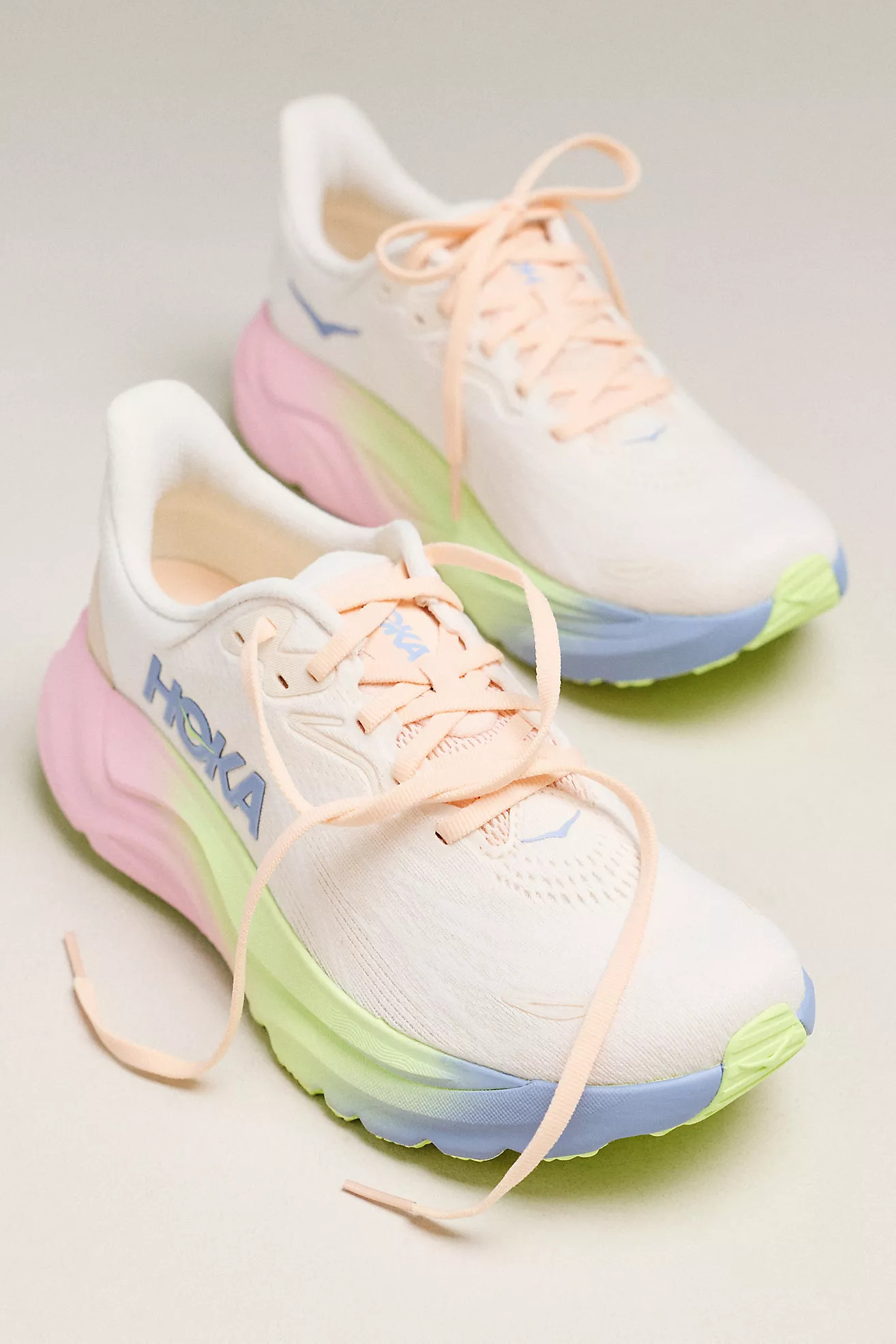 HOKA\u00ae Arahi 8 Sneakers | Anthropologie (US)