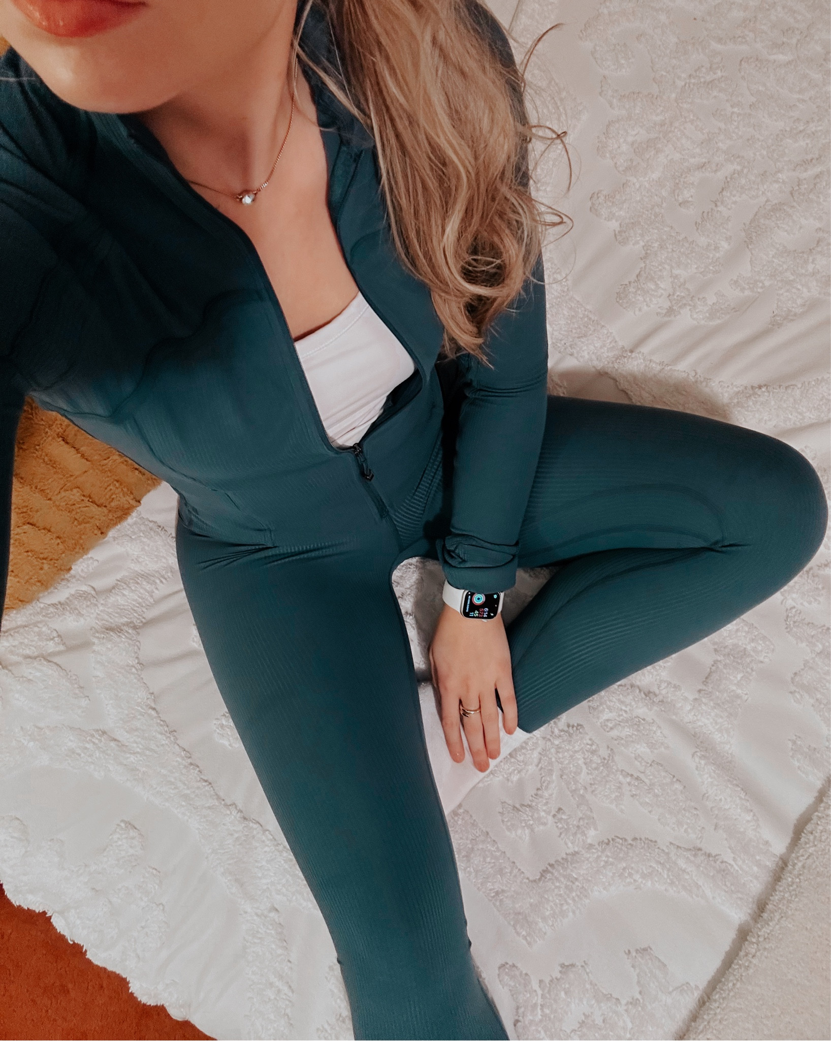 Love a good set 🌊 & I have this one in two colors! So flattering and versatile for errands or the gym

Lululemon set / athleisure/ tracksuit / matching set / lululemon align / lululemon define 

#LTKfit #LTKSeasonal #LTKFind