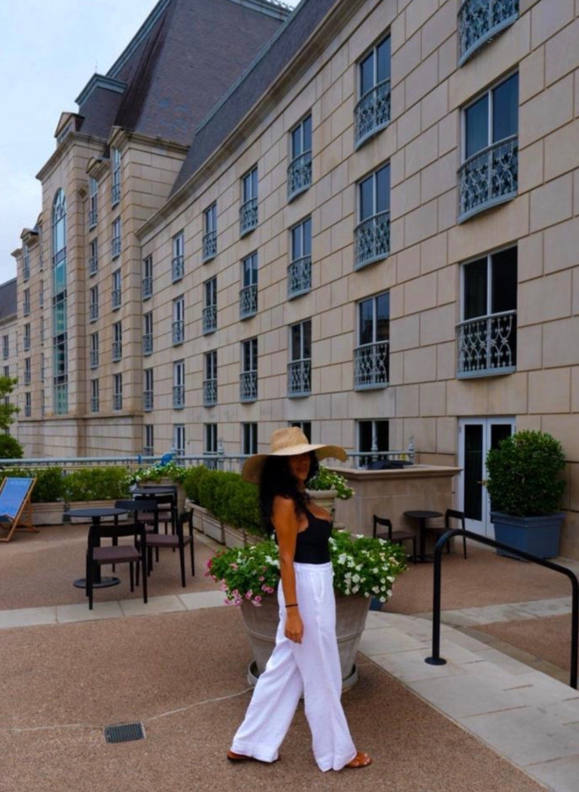 Classic neutrals for a chic warm-weather look 🤍 The black tank, white wide-leg pants, and oversized sun hat make such a timeless combo.

#NeutralStyle #WideLegPants #ChicOutfit #VacationStyle #OutfitInspo

#LTKdayinmylife #LTKootd #LTKSeasonal