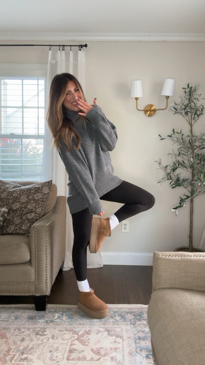 Comfy outfit.  Casual Thanksgiving outfit. Christmas outfit. Sweater. Leggings outfit. Meds. Use code LAUREN30NOV! Xx

#LTKFindsUnder50 #LTKHoliday #LTKStyleTip