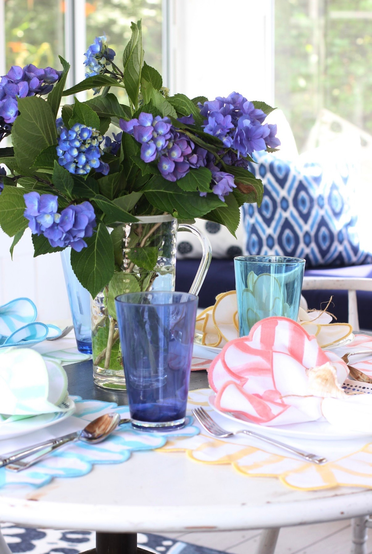 The cutest table decor from @belk with the Sewing Down South collection with Crown and Ivy! @belkcollabs #ad #paidlink


#LTKHome #LTKFindsUnder50 #LTKSaleAlert