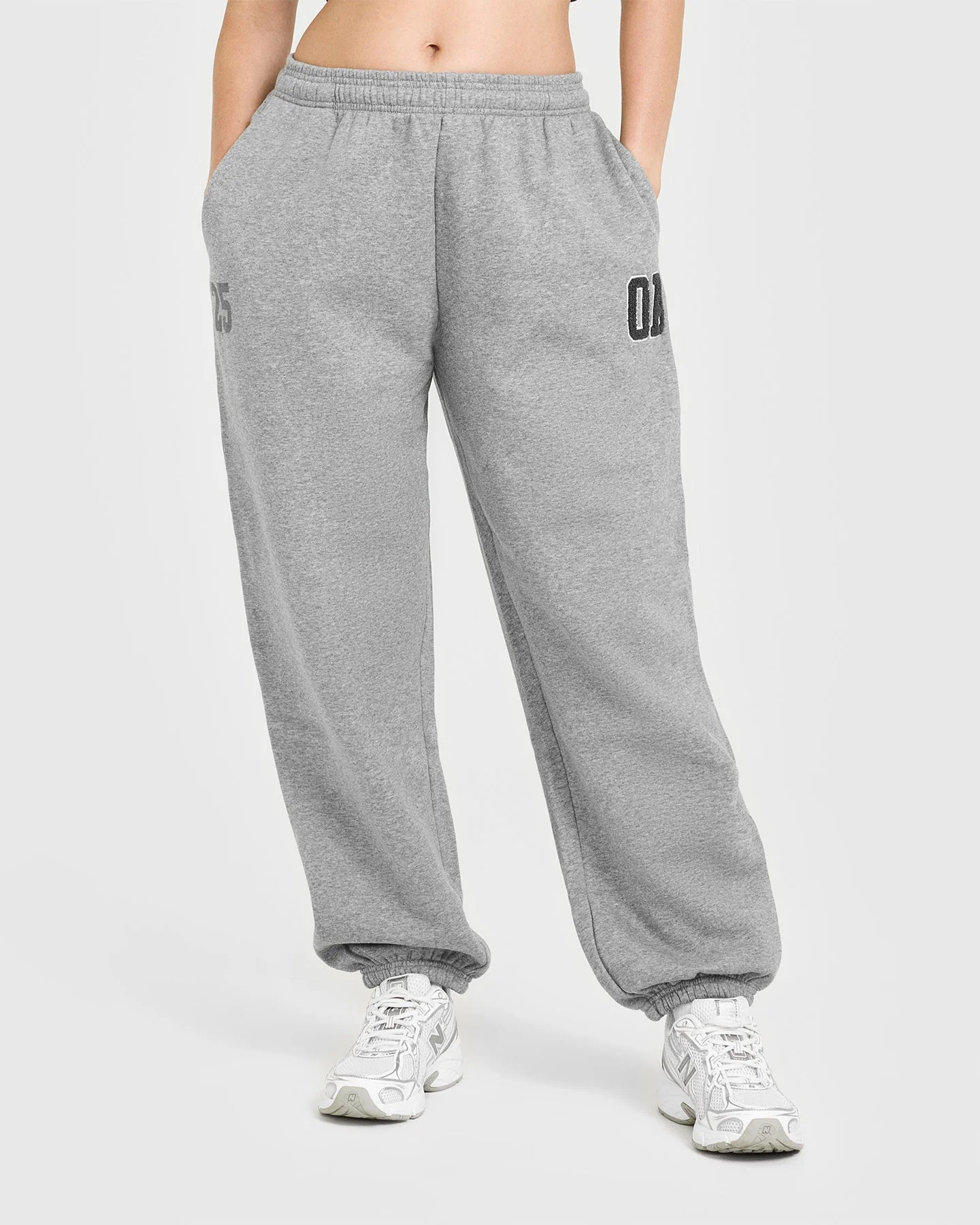 Foundations Oversized Oner 25 Joggers 
 Charcoal Marl | Oner Active (UK / US)