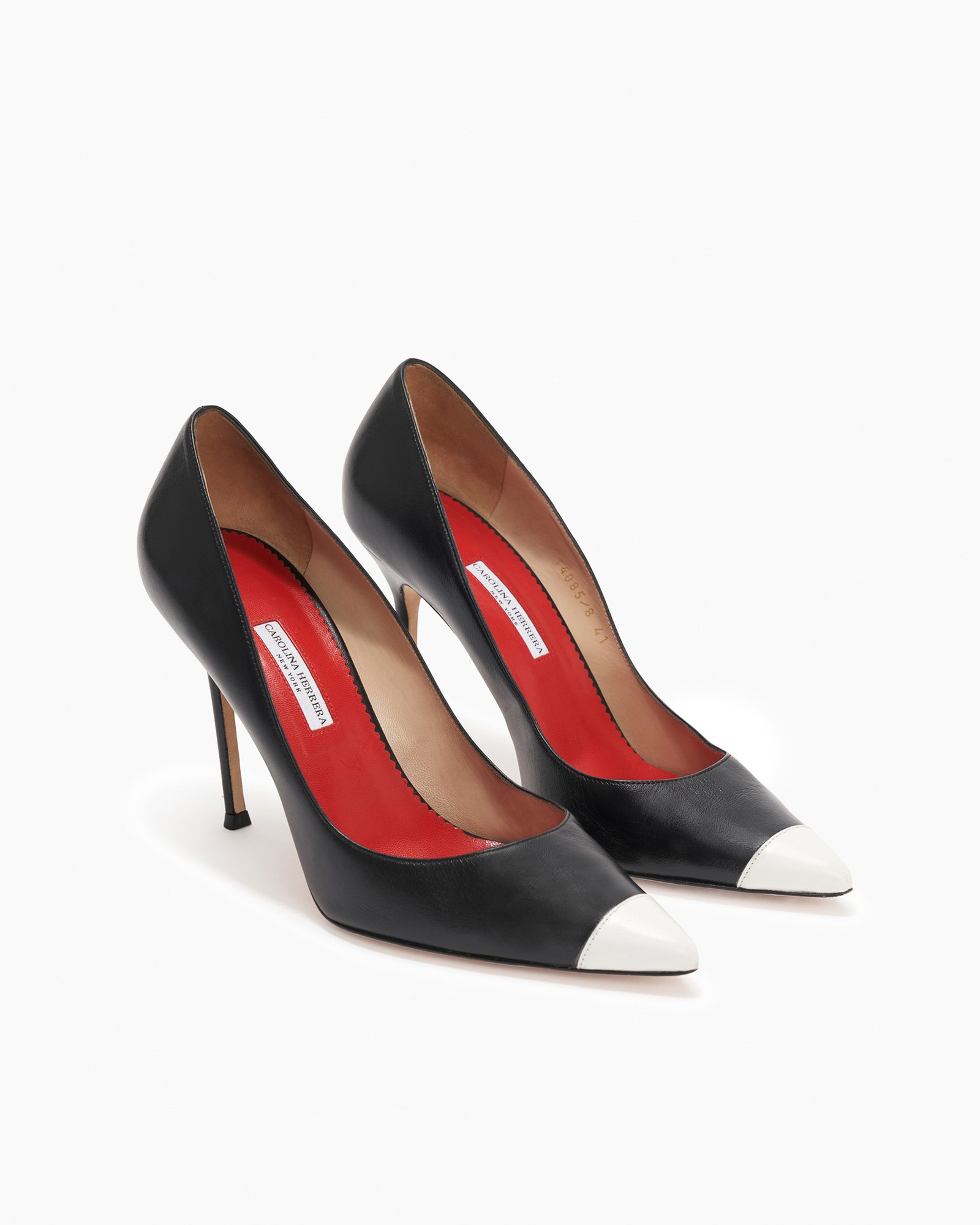 Classic Pumps with Colorful Cap Toe | Carolina Herrera (BR)