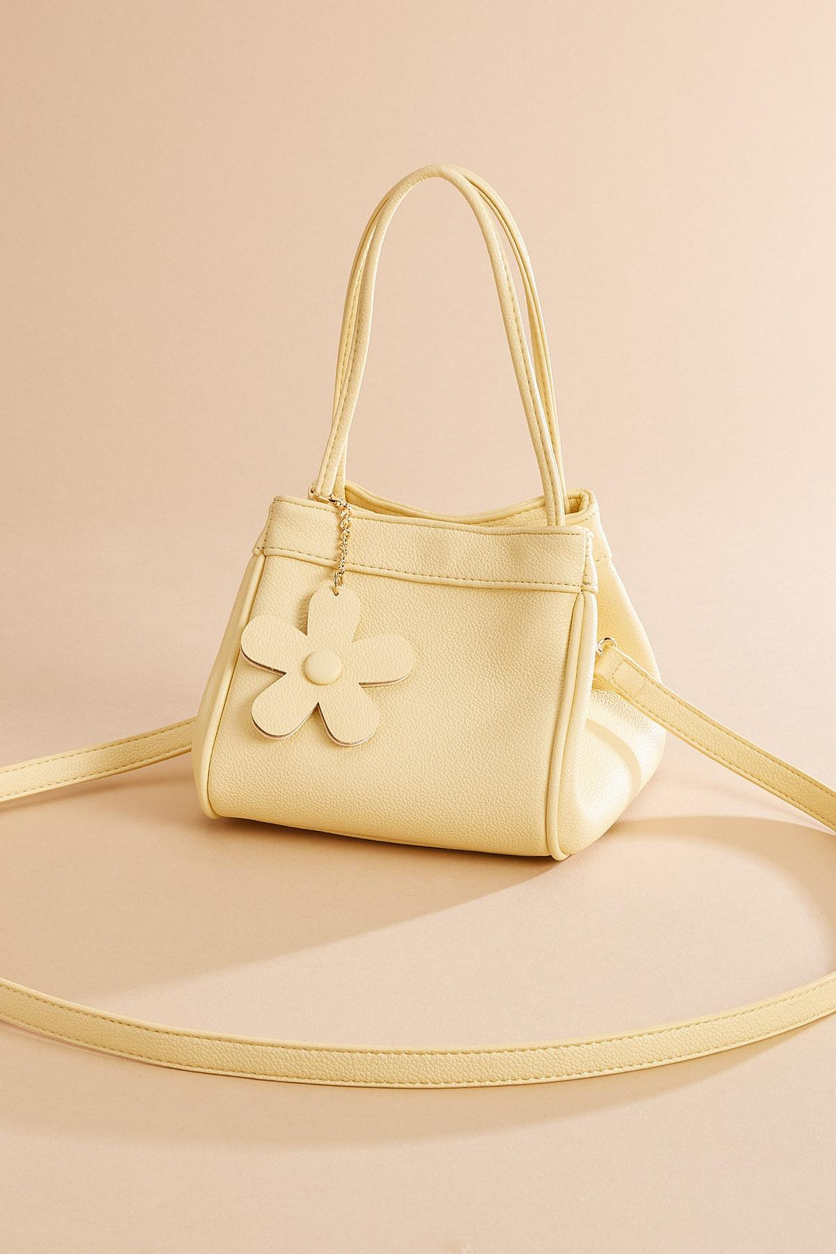 faux leather daisy charm crossbody | Versona