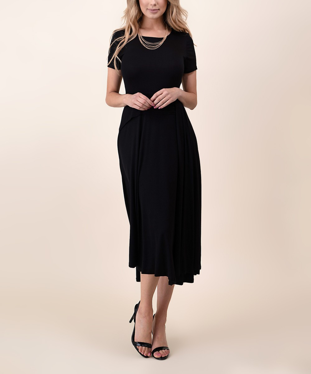 Hippie Chic Women's Casual Dresses BLACK - Black Pleated Midi Dress - Women | Zulily