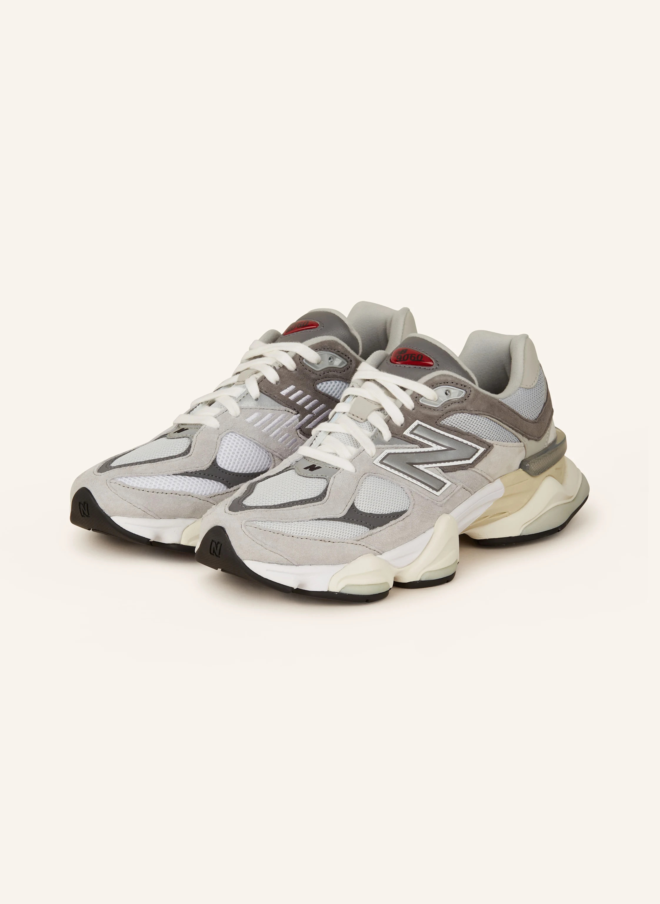 new balance Sneaker 9060 in grau / hellgrau | Breuninger (DACH)