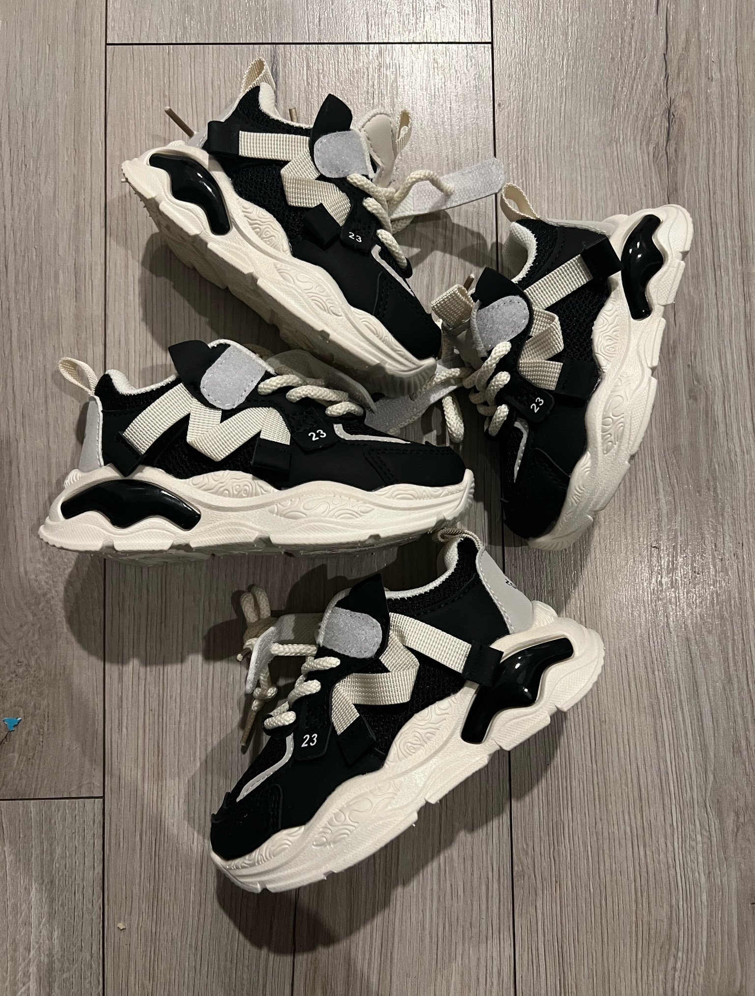 Toddler shoes
Neutral toddler
Toddler fashion

#LTKbaby #LTKshoecrush #LTKfamily