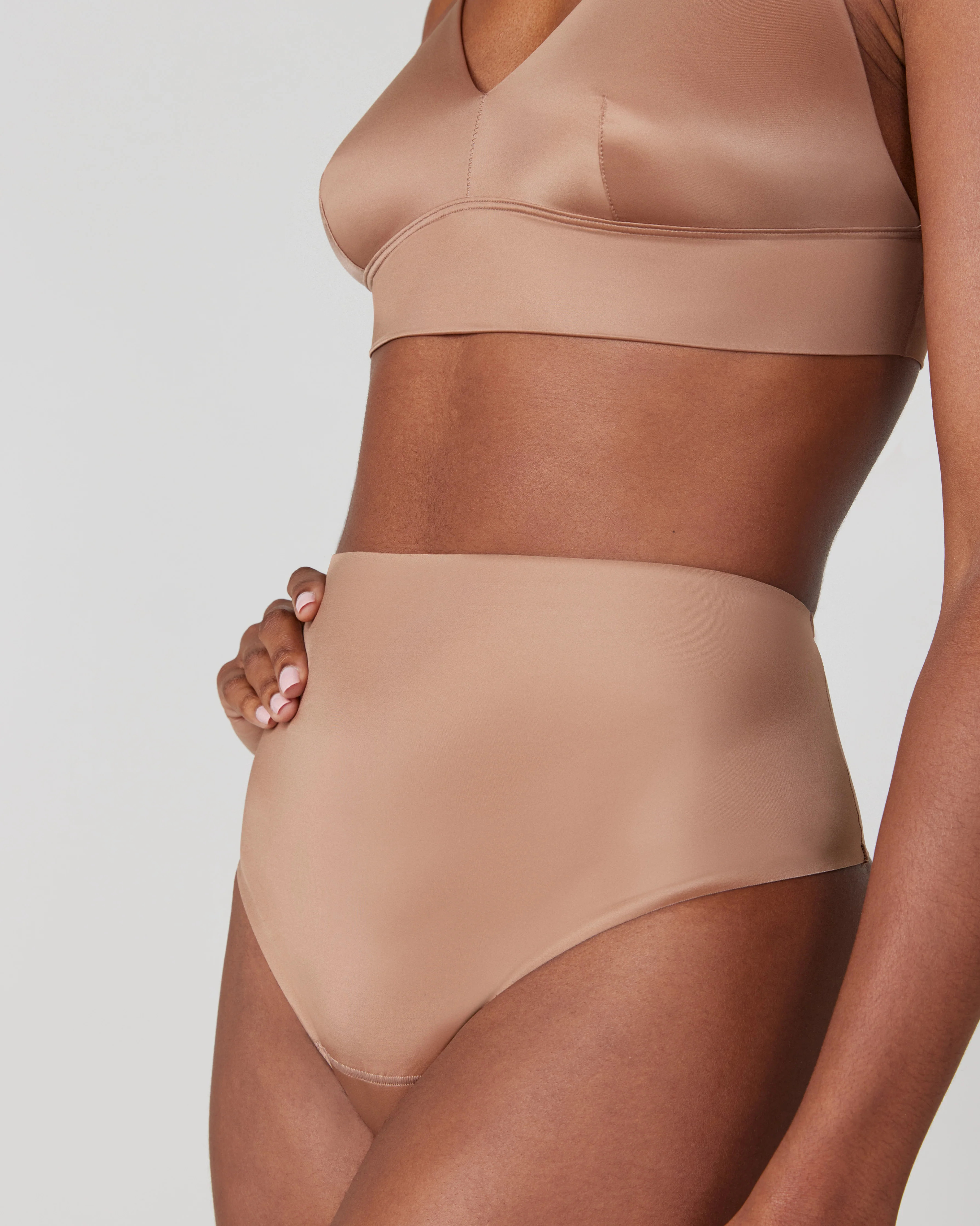 SPANXsmooth™ Satin Thong | Spanx
