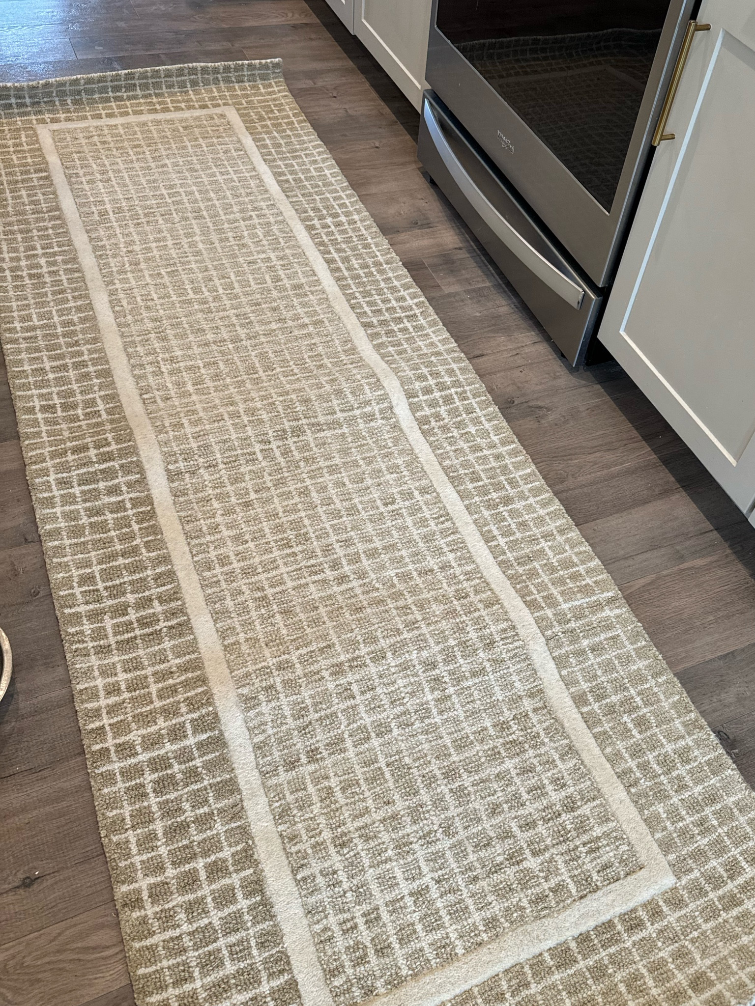 Neutral kitchen runner