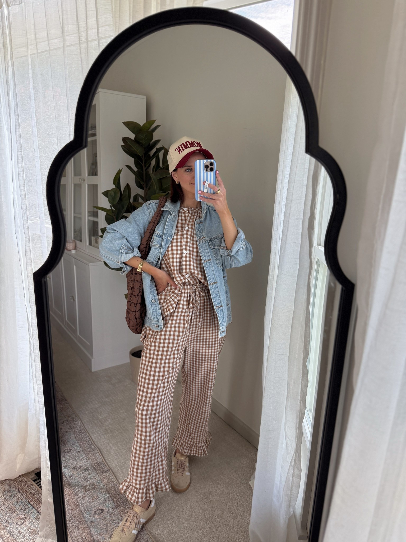 Wearing m in plaid set (I’m 5’7 and go between small and medium - could have done a small)

Nursing friendly // fall outfit // mom outfit // mom style 

#LTKFindsUnder100 #LTKSeasonal #LTKStyleTip