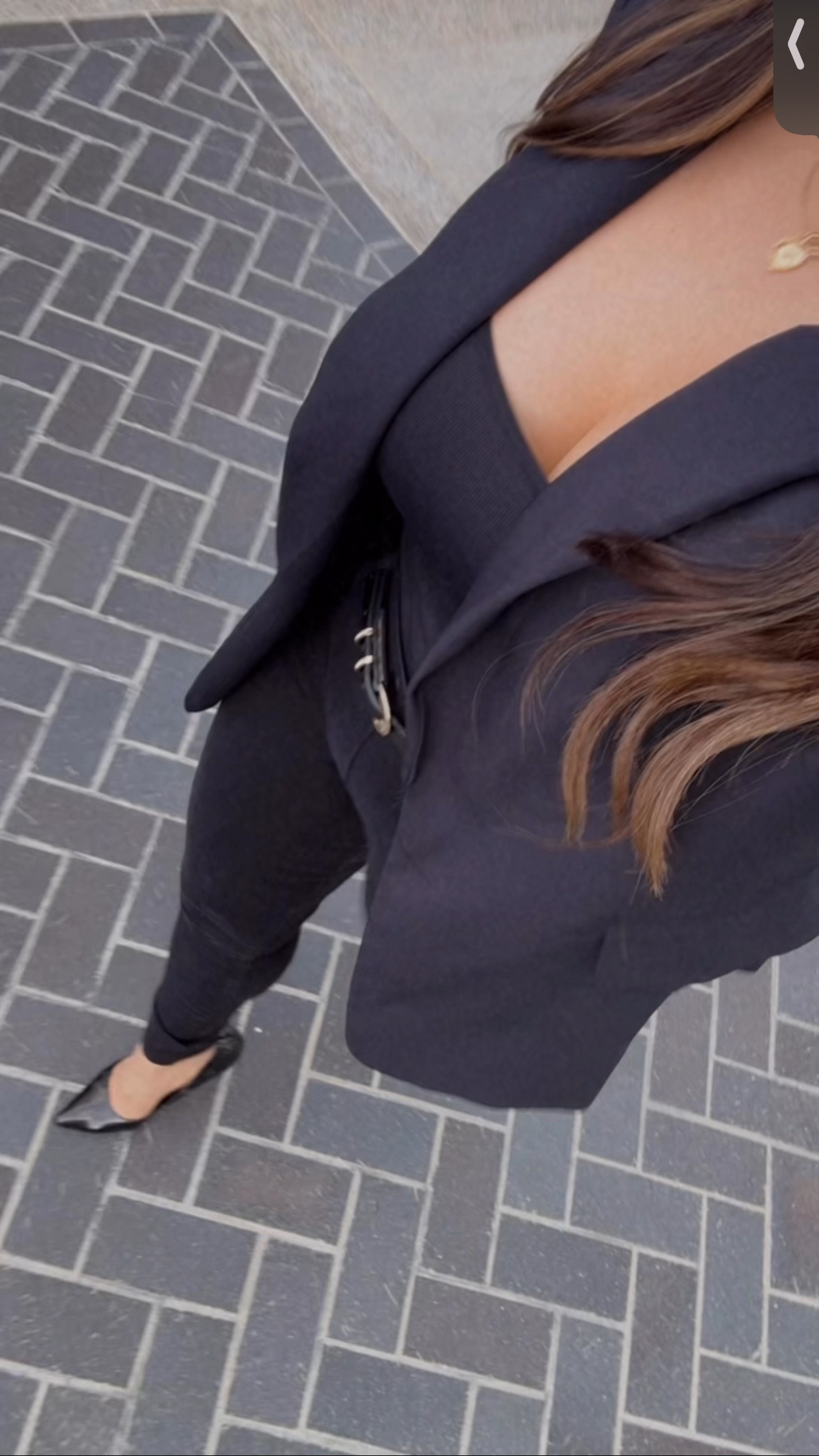 Work fit 🖤

#LTKStyleTip #LTKBeauty #LTKOver40