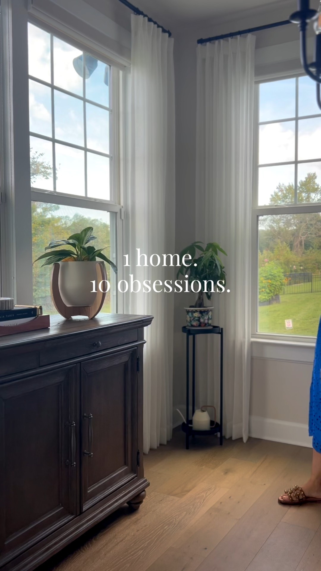 10 things in our home that make everyday life feel easier and happier 🤍

From motion sensor light switches and organized kitchen drawers to keyless entry and smart timers, these are the little details that truly support our day-to-day routines. Architectural wall trim, wallpaper, and natural light bring in the character I love, while our screened-in porch and Alexa devices add comfort and function.

And yes, the Litter Robot deserves its own moment because I’ll never go back.

Your home should work for you. Fill it with things that bring ease, comfort, and joy.

Linked everything I can in LTK 🤍