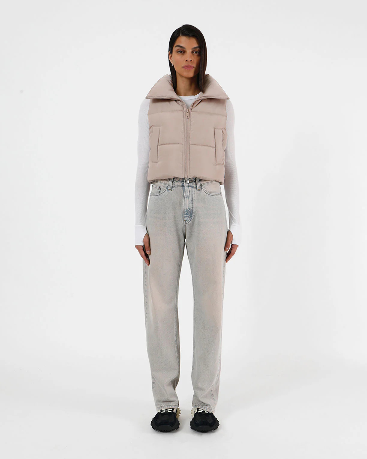 Shaun Beige | Apparis