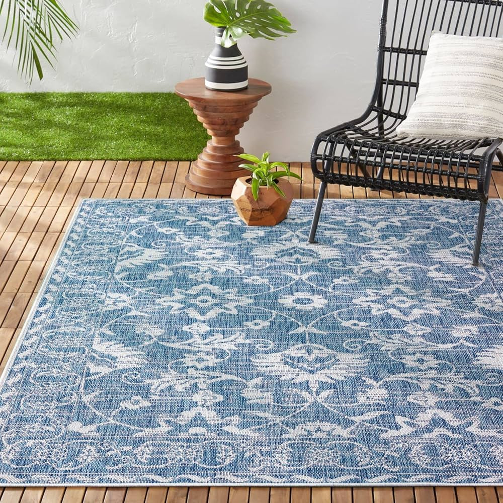 Nicole Miller New York Patio Country Ayala Botanical Floral Indoor/Outdoor Area Rug, Aqua/Ivory, ... | Amazon (US)