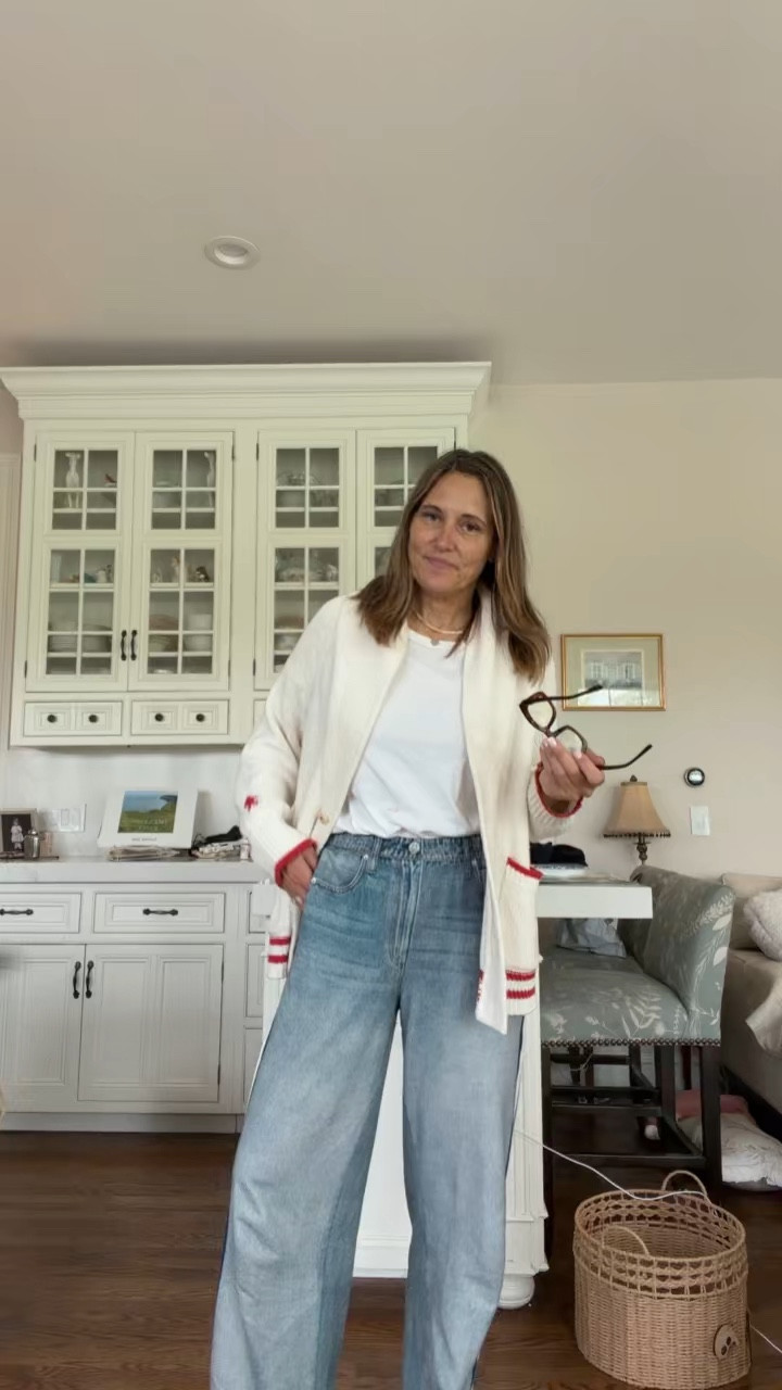 Good morning. No makeup but this mask is sooo good! 

#LTKSeasonal #LTKBeauty #LTKOver40