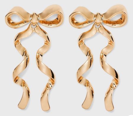 SUGARFIX x Baublebar Bow Stud Earrings

Obsessed is an understatement with these gorgeous bow earrings. Perfect for fall and the holidays. 

#target 

#LTKHoliday #LTKGiftGuide #LTKstyletip