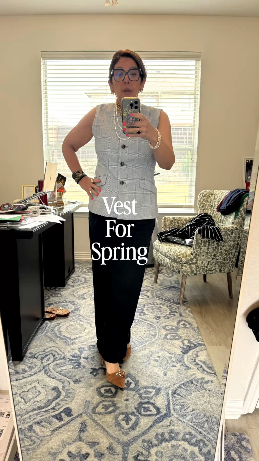 Remember this vest from Ann Taylor? I tried it on in a size 12 but it was too small so I ordered a 14 petite and it fits perfectly. 
A great vest for spring and summer  

#LTKWorkwear #LTKSaleAlert #LTKSpringSale