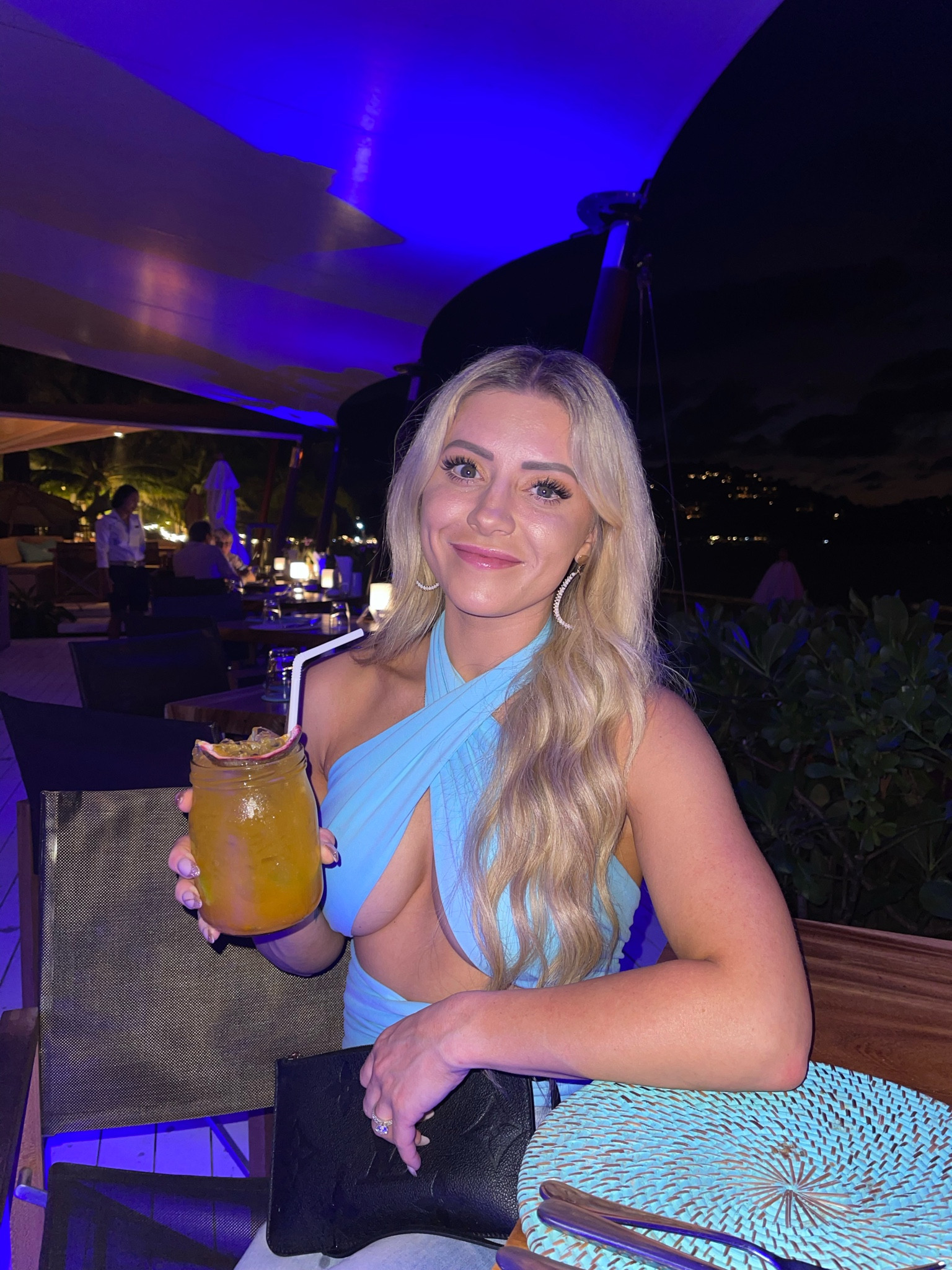 Honeymoon/beach vacation look 🩵 

#LTKFindsUnder50 #LTKStyleTip #LTKTravel