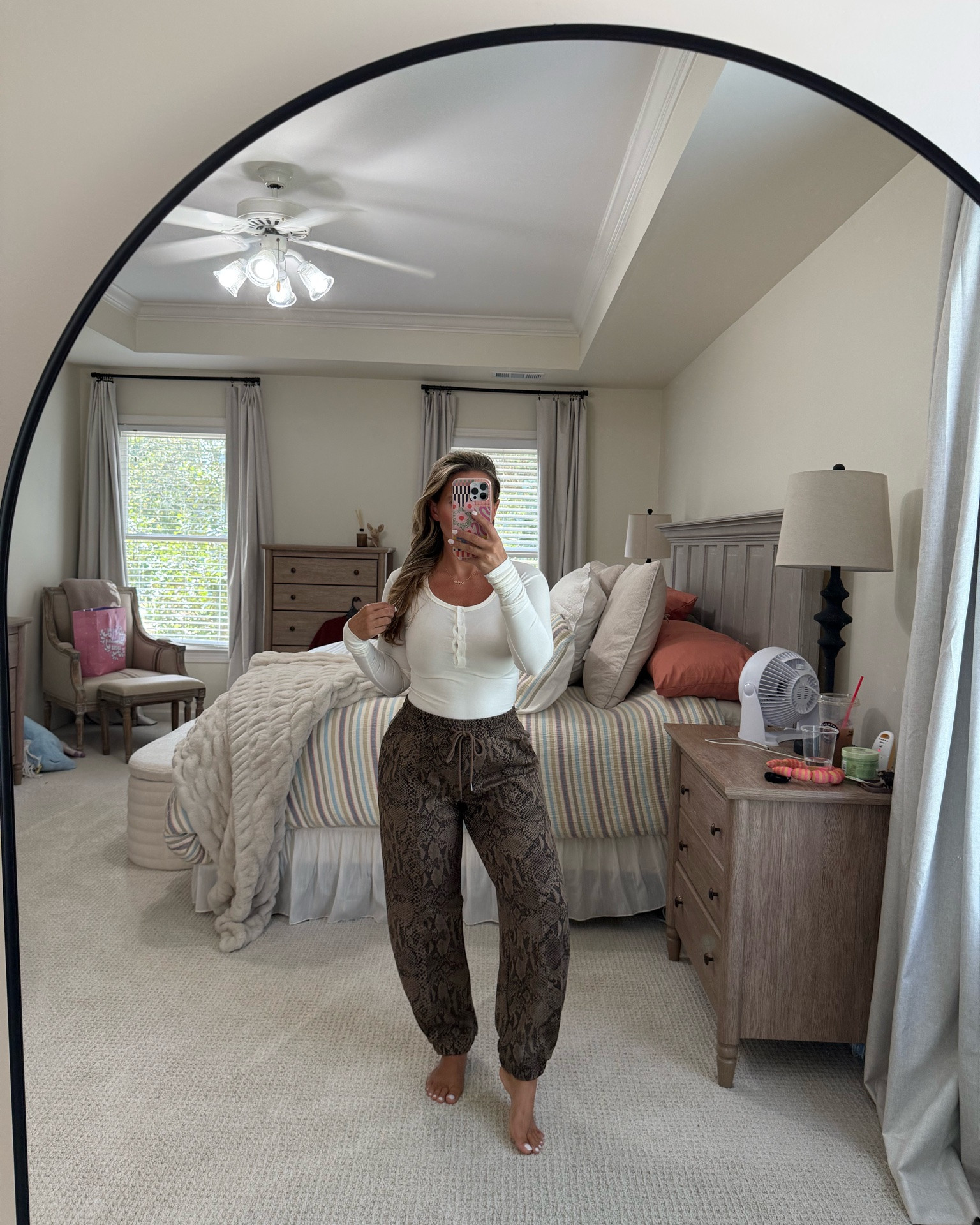 these new scuba knit joggers in this print!! #walmart #walmartfashion #ootdinspo

#LTKgrwm #LTKootd