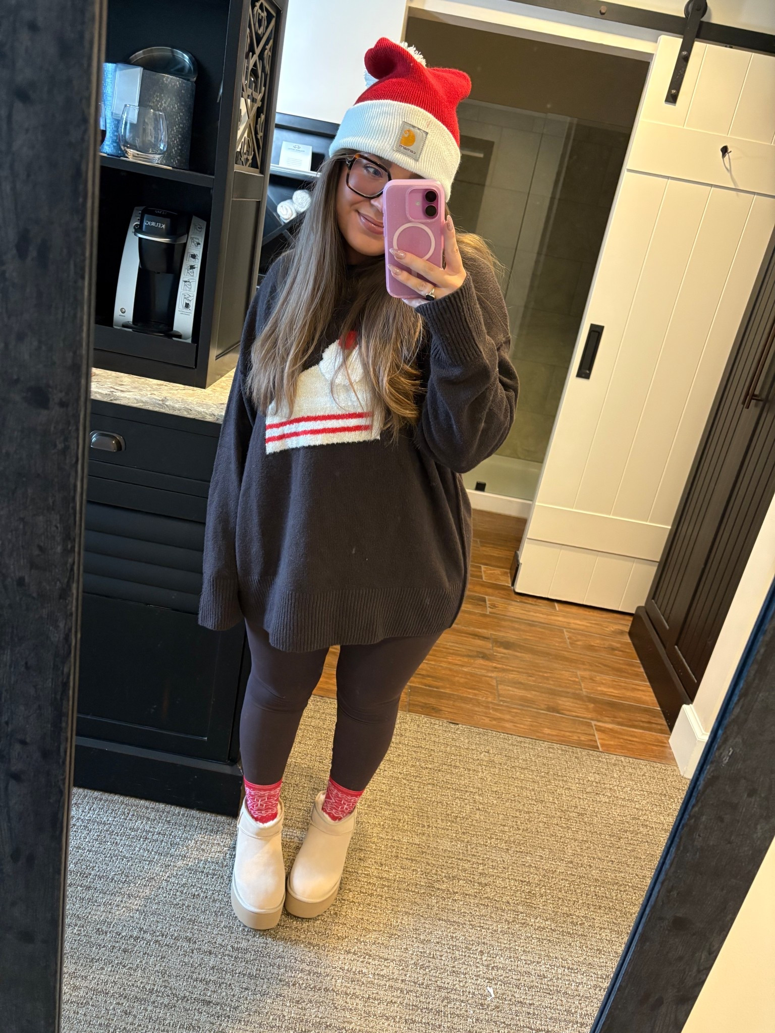 sweater: large
sports bra: medium
leggings: large


#LTKootd