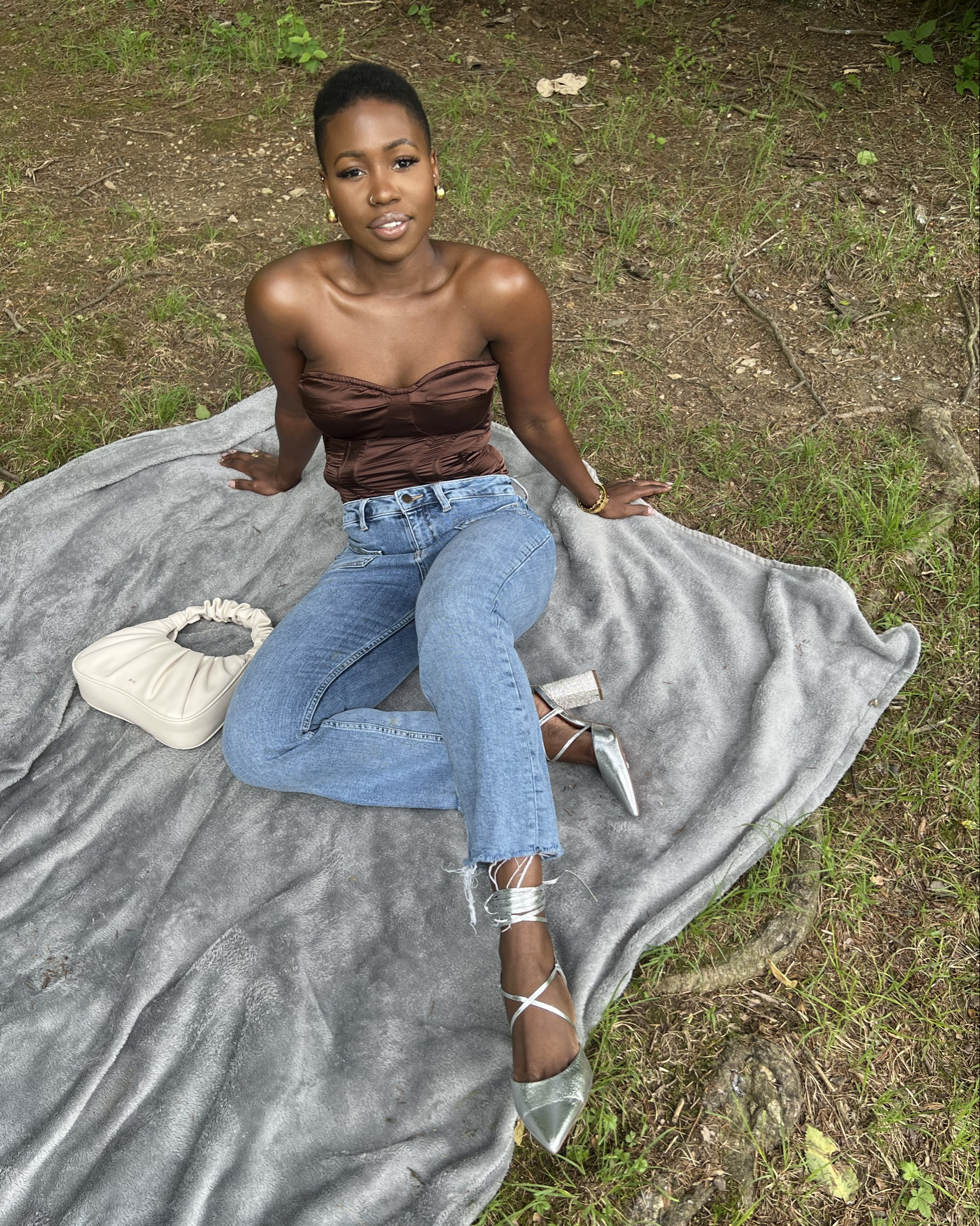 Celebrating big milestones in denim crop jeans and a flirty corset top 🫶🏾

#LTKBeauty #LTKShoeCrush #LTKStyleTip