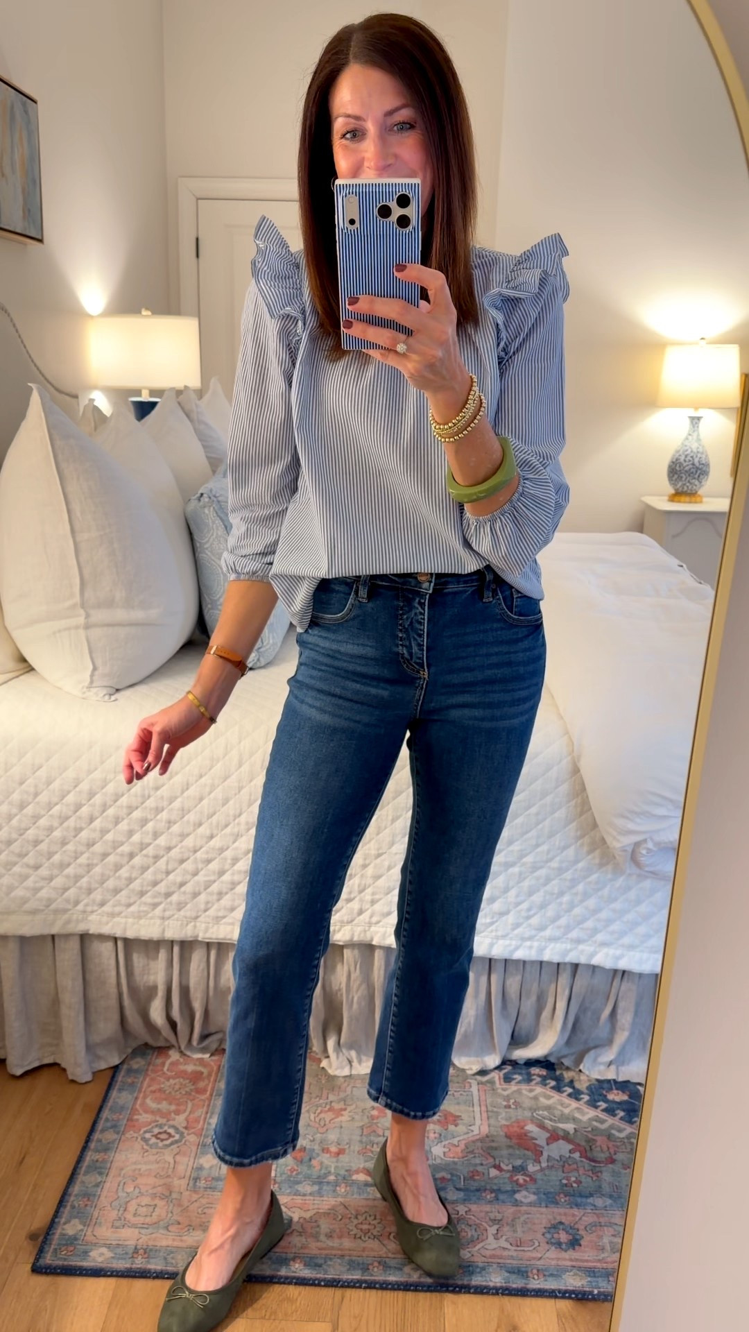OOTD, loving these comfy little @amazonstylefinds flats that are giving Margaux vibes. And I think this particular pair of Risen jeans are the perfect mom jean. I’m wearing a 27 but I think I could have sized down to a 26…they have quite a bit of stretch! 

Spring transition outfit, mom style, high rise denim, ballet flats

#LTKootd #LTKmomlife