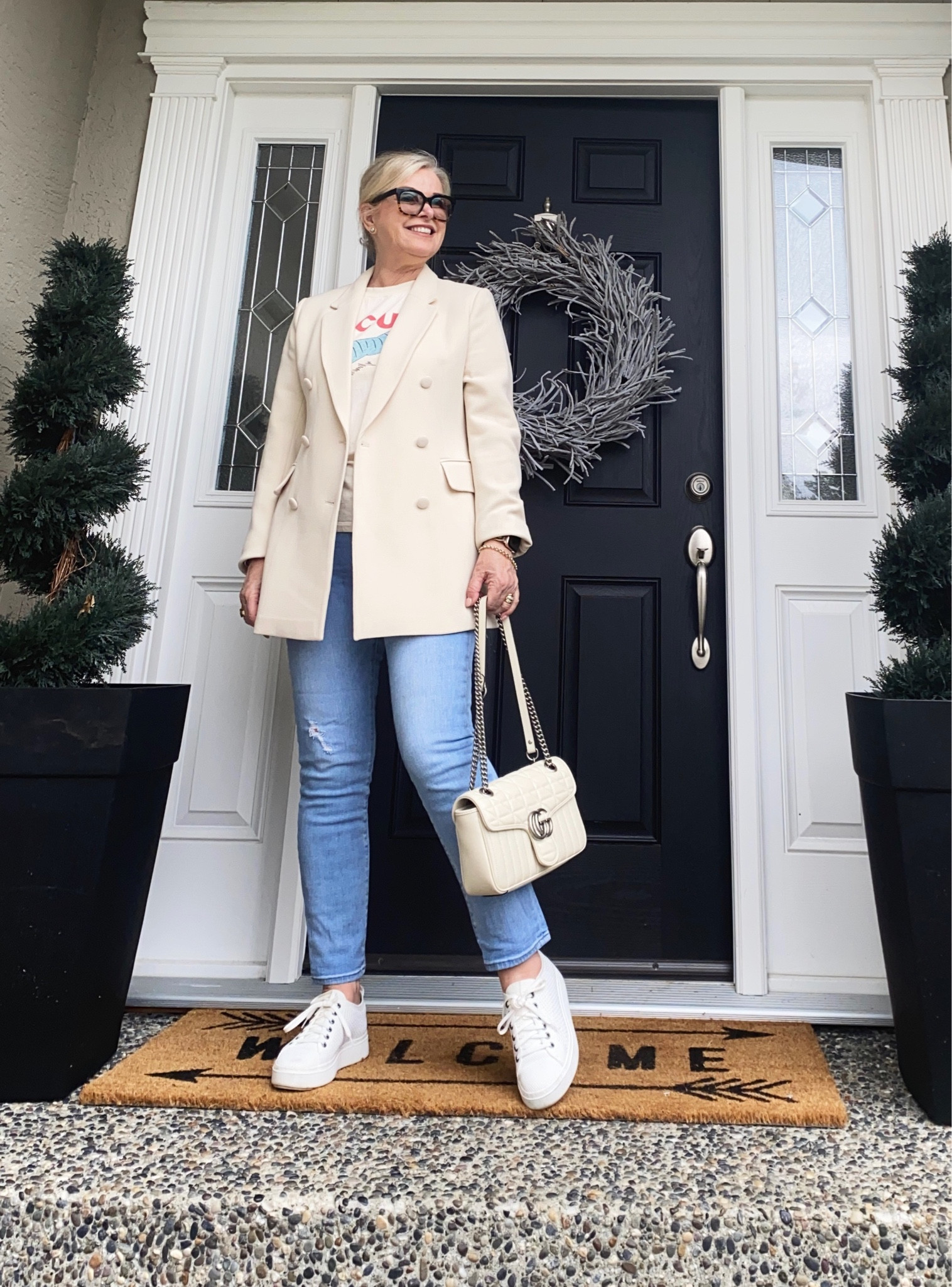 This blazer goes with everything🌸  

#LTKshoecrush #LTKstyletip