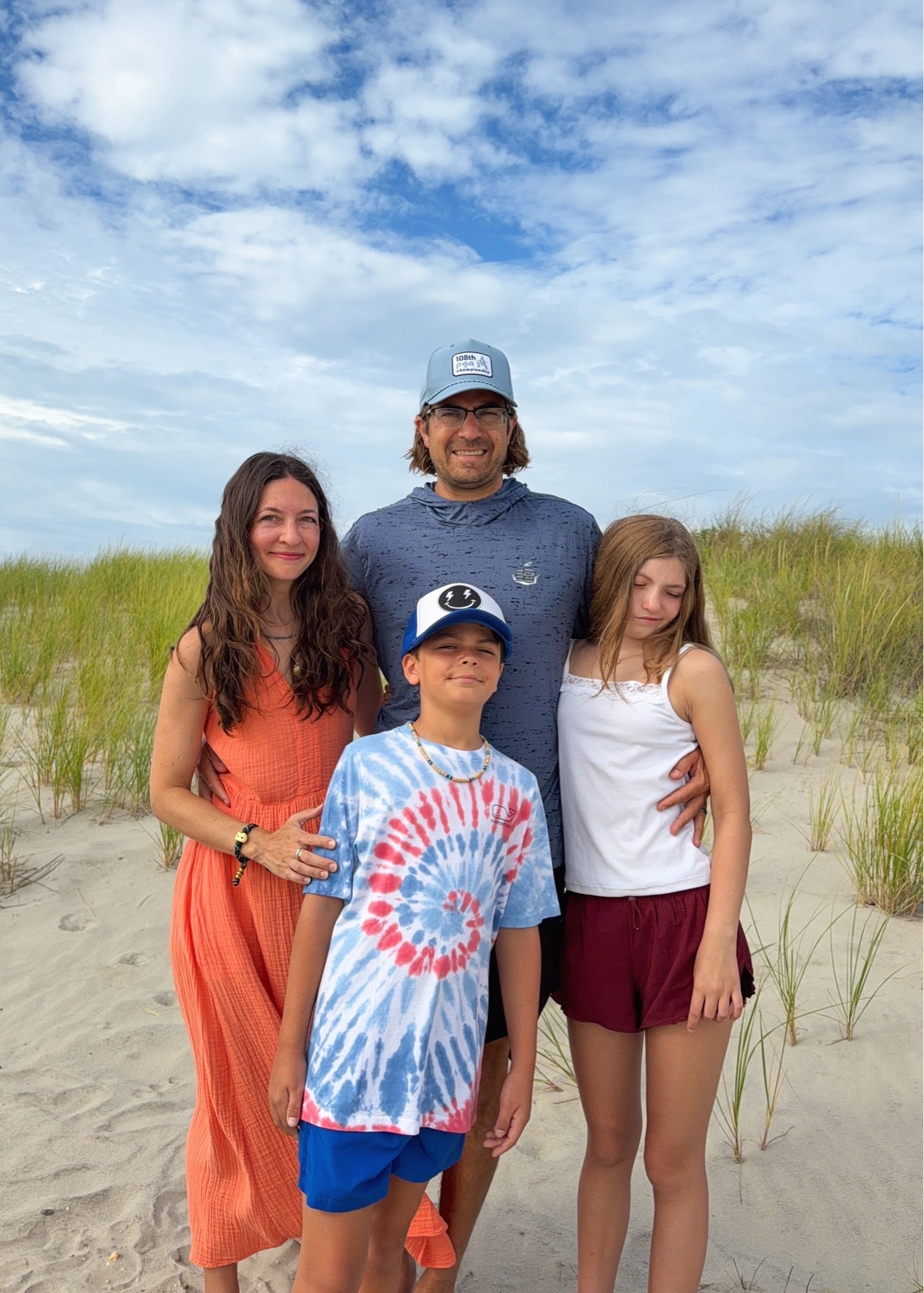When you have a tripod & can make everyone pose for a picture whenever your want 🤪🩷😊 Scroll for all the takes 🤣

#LTKootd #LTKmomlife #LTKSeasonal