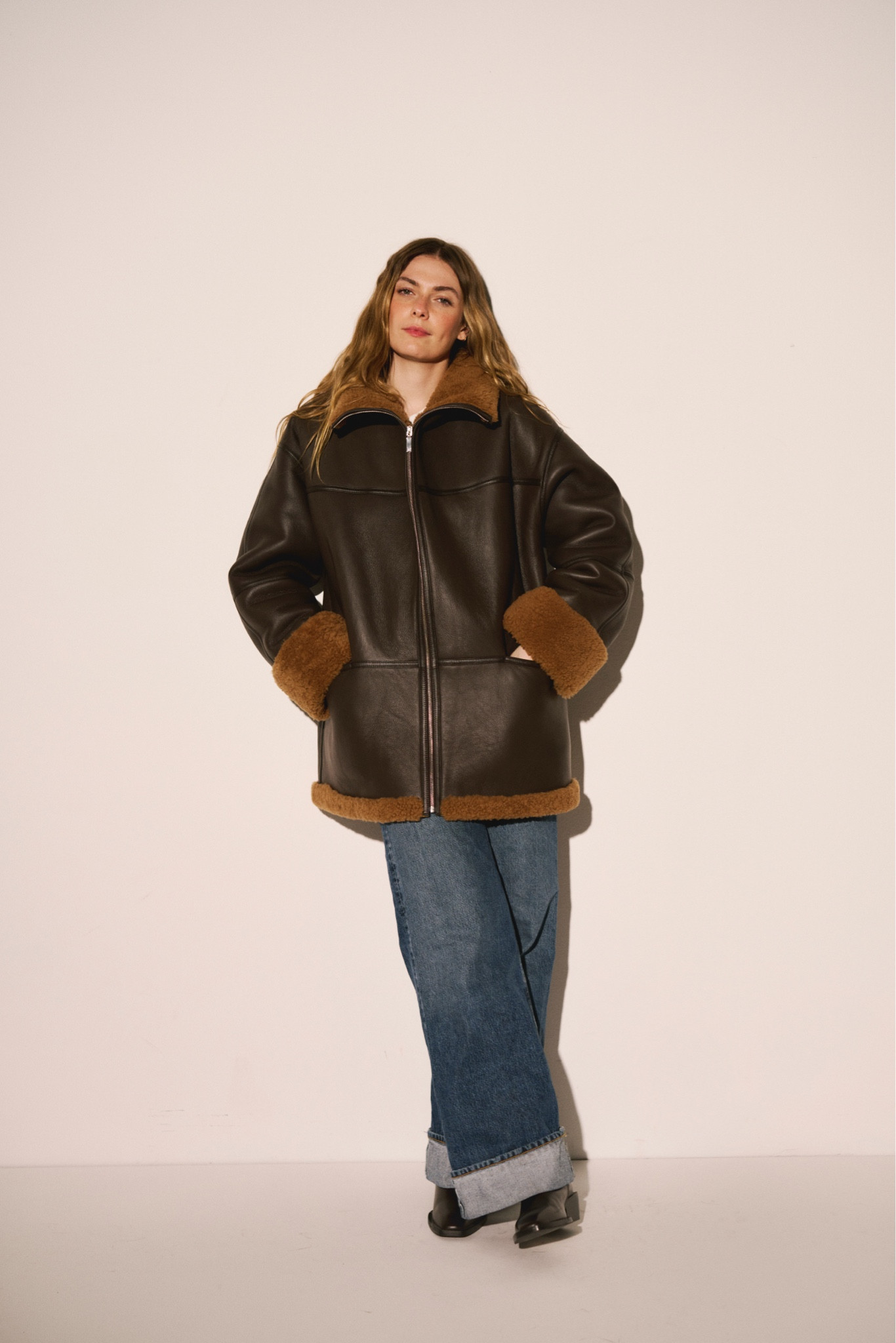The perfect brown shearling coat 

#LTKeurope #LTKstyletip #LTKshoes