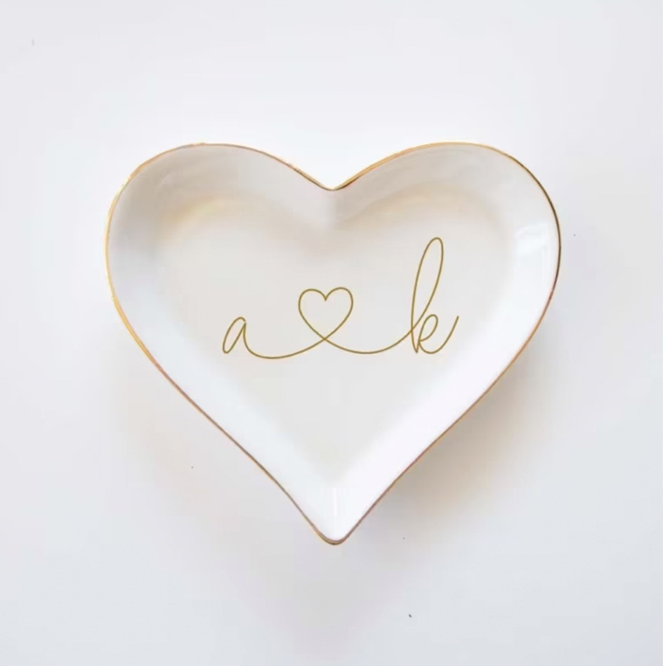 Bestseller alert! 🚨Ring dish by PrettyRobesShop on Etsy

Etsy | gift for bride | bridal gift | engagement gift | I’m engaged | customized gift for a bride | ring dish | ring holder | personalized | getting married | wife | fiancée 



#LTKhome #LTKGiftGuide #LTKwedding