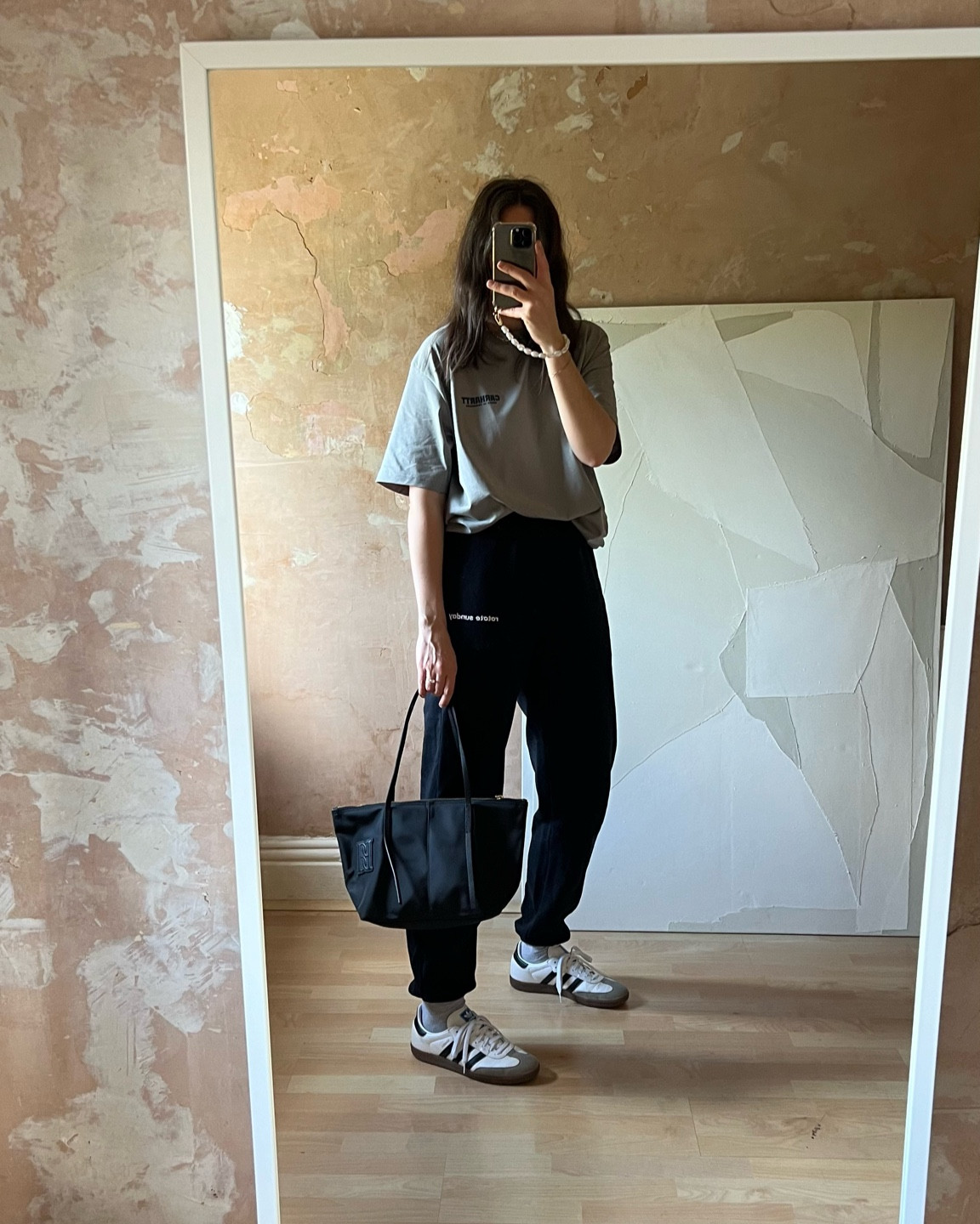 Investing in the best basics which never fail me. 

I’ve had these sweatpants for years and they are a firm favourite of mine. I have a medium and a large. 

This bag is small but mighty, it fits a lot in and is a great everyday bag. It can be worn on your shoulder too which is handy. 

I’m wearing a large in this mens tee. I like wearing mens tee for that perfect slouchy oversized fit. And this brand are really good quality, I have a few from this brand and they all wash and wear well.

Use: SAMG15 for 15% off everything linked here. And you get free next day delivery too!

#LTKstyletip #LTKautumn #LTKuk