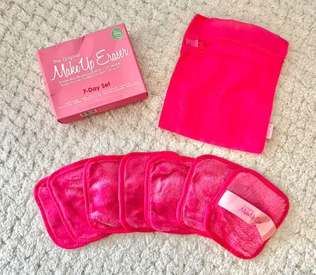The best reusable makeup remover cloths!! MakeUp Eraser 7 day set has got you (un)covered!

#amazon #makeupremovercloths #makeuperaser #beauty

#LTKfindsunder50 #LTKbeauty #LTKtravel